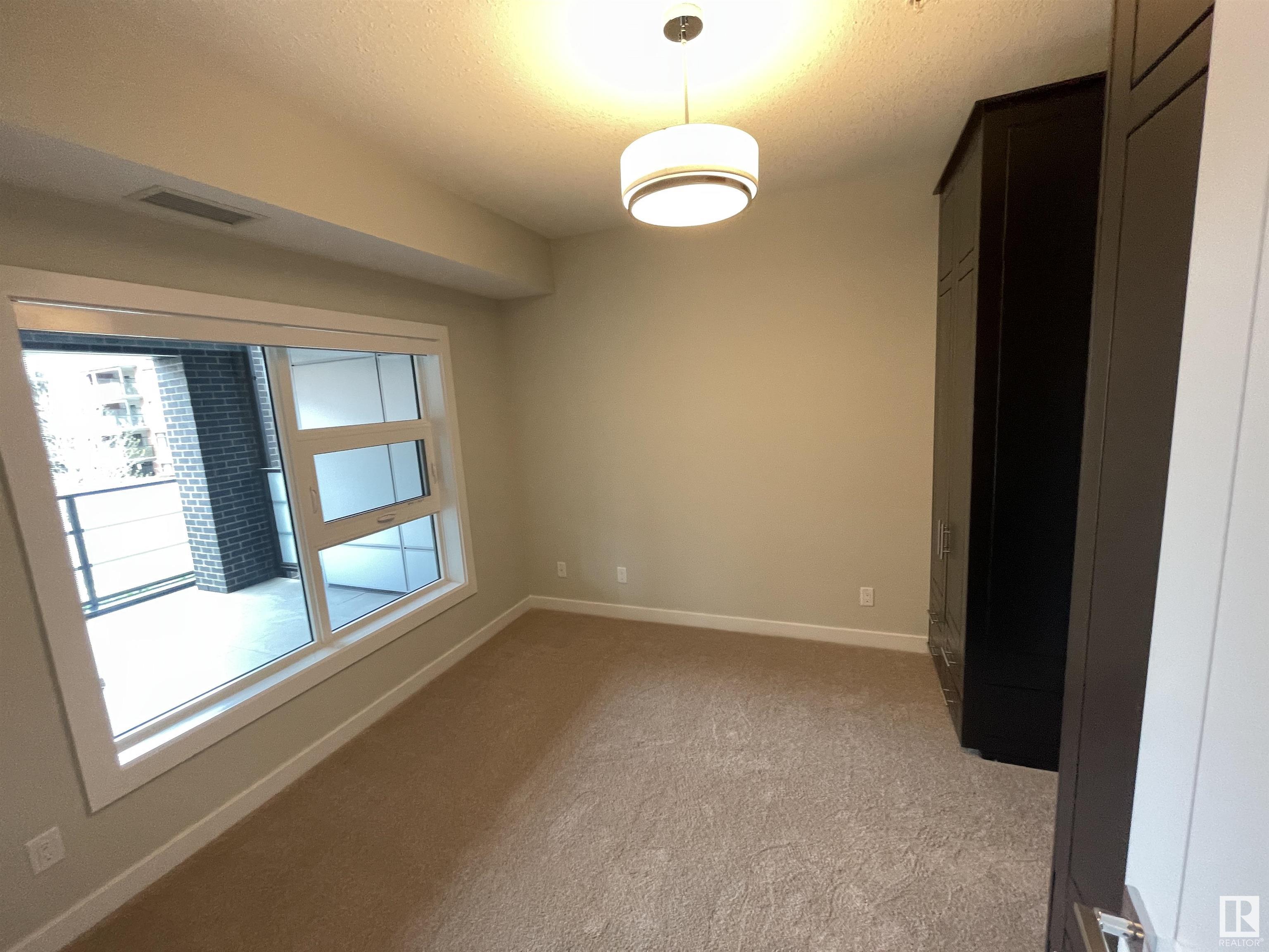224 61 Festival Way