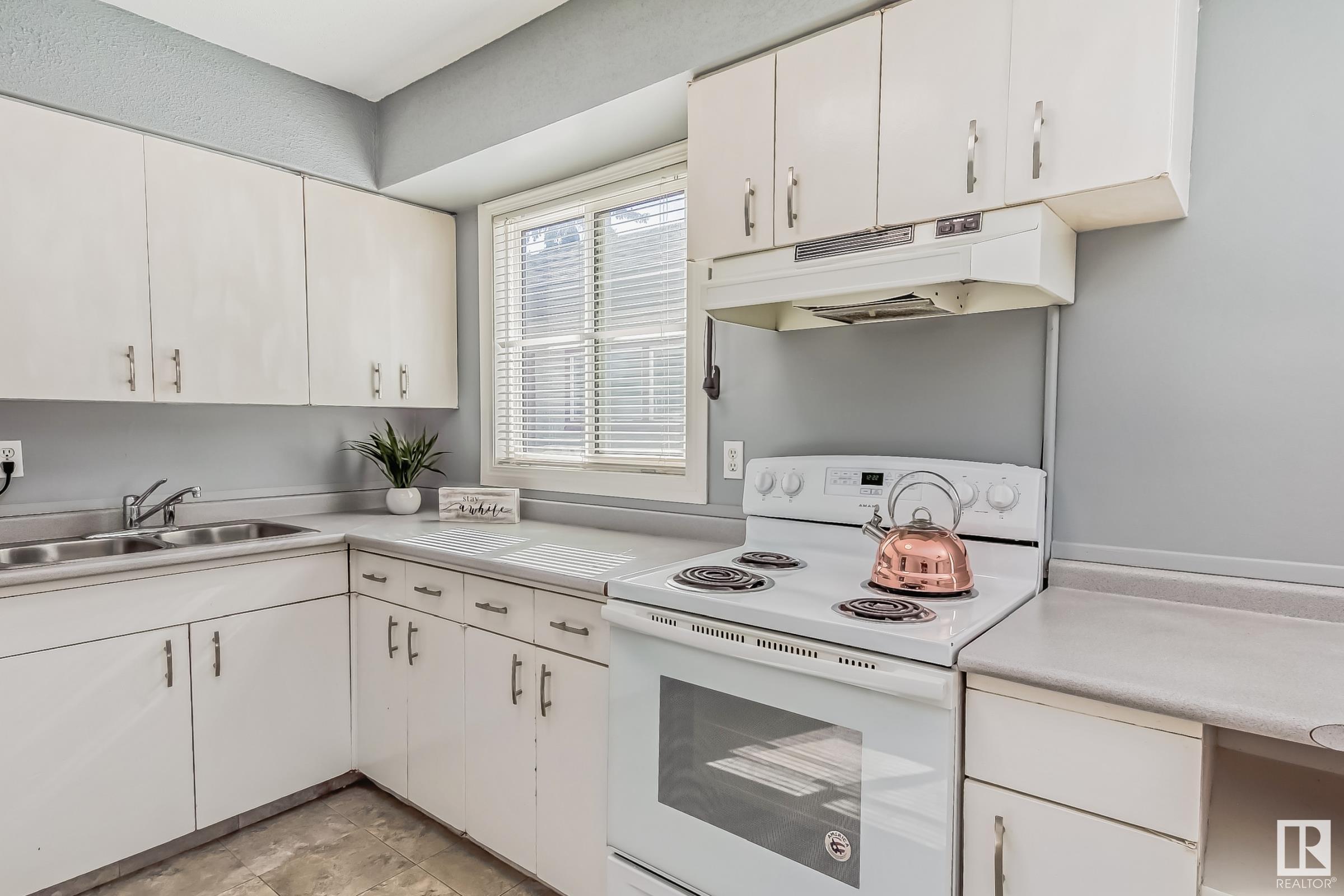 Listing E4358687 - Large Photo # 3