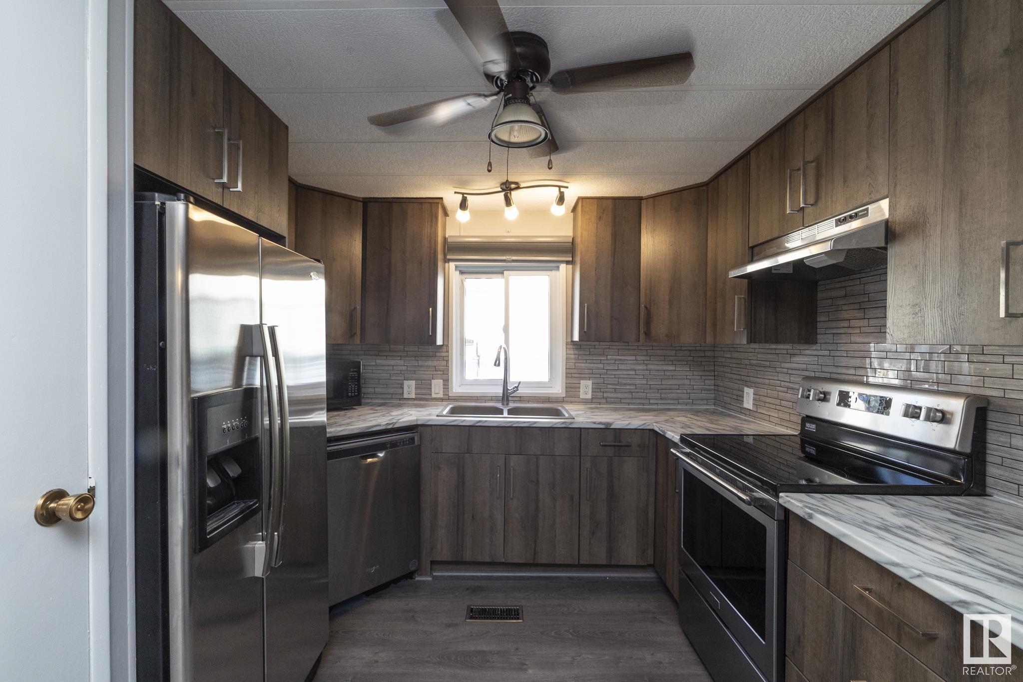 Listing E4358877 - Large Photo # 3