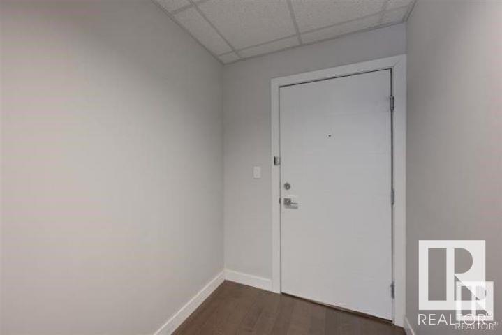 2705 10238 103 Street