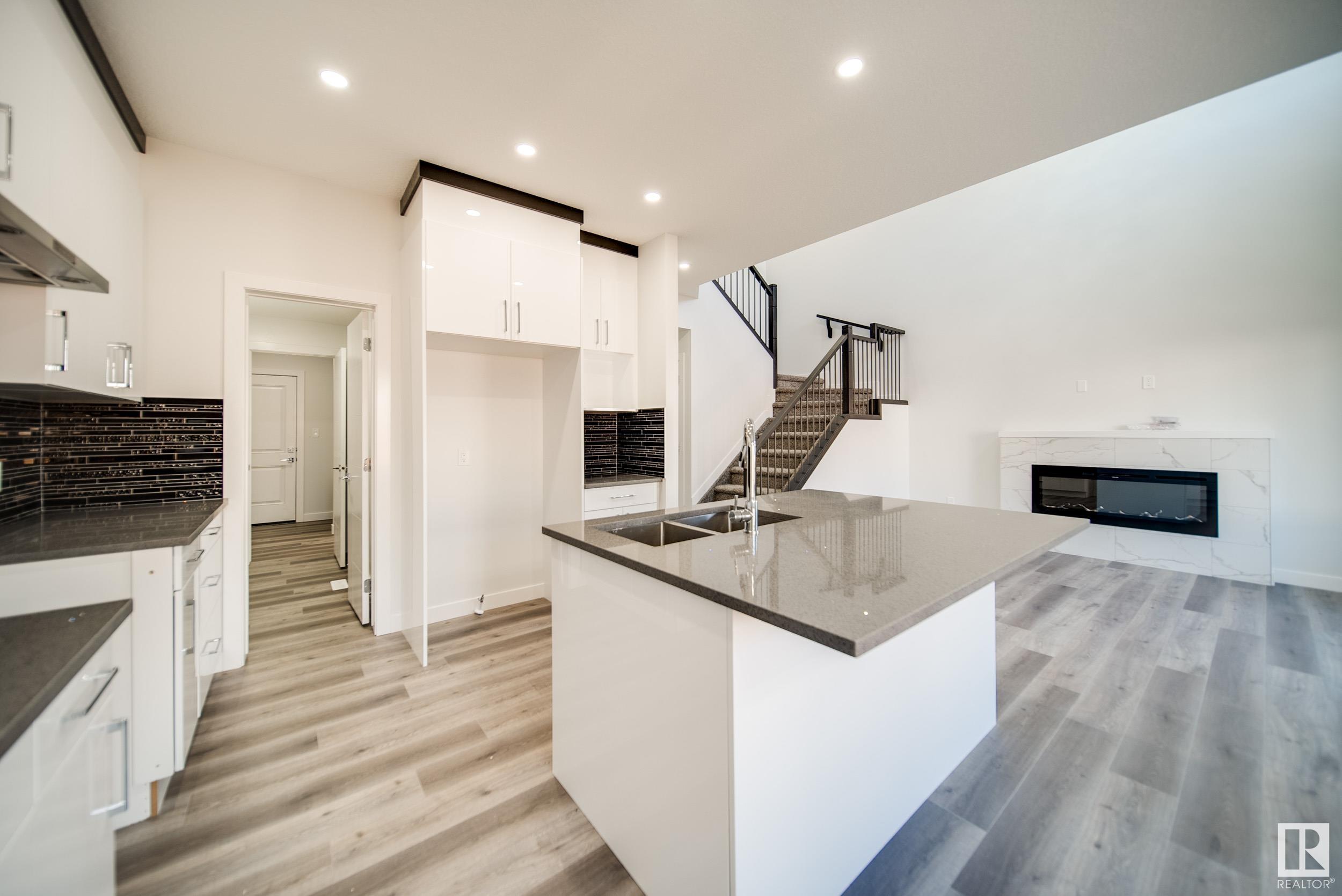 337 roberts Wynd