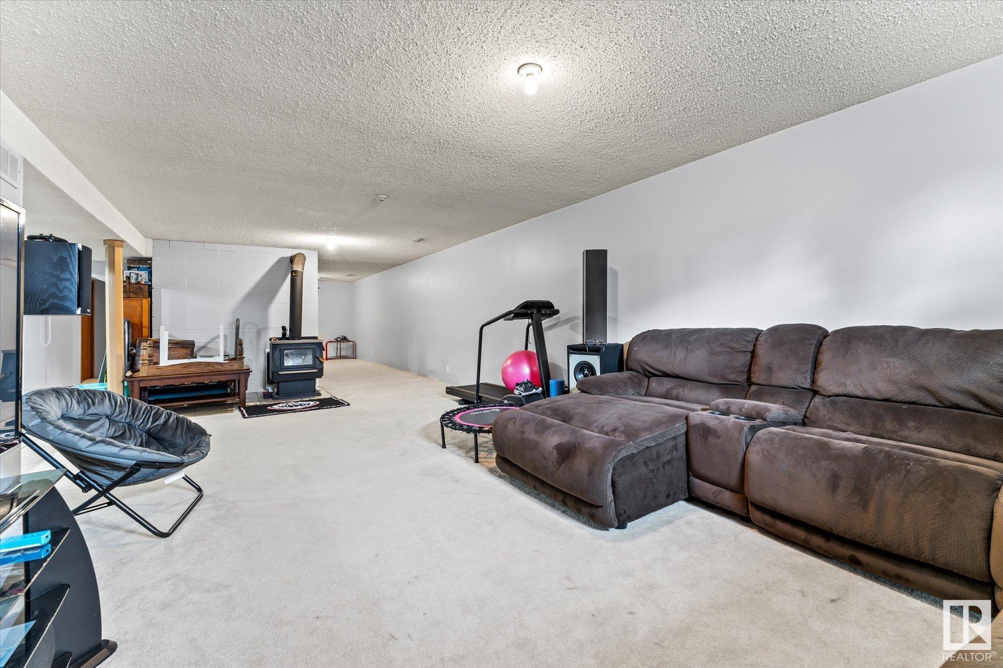 88 GOEBEL Drive