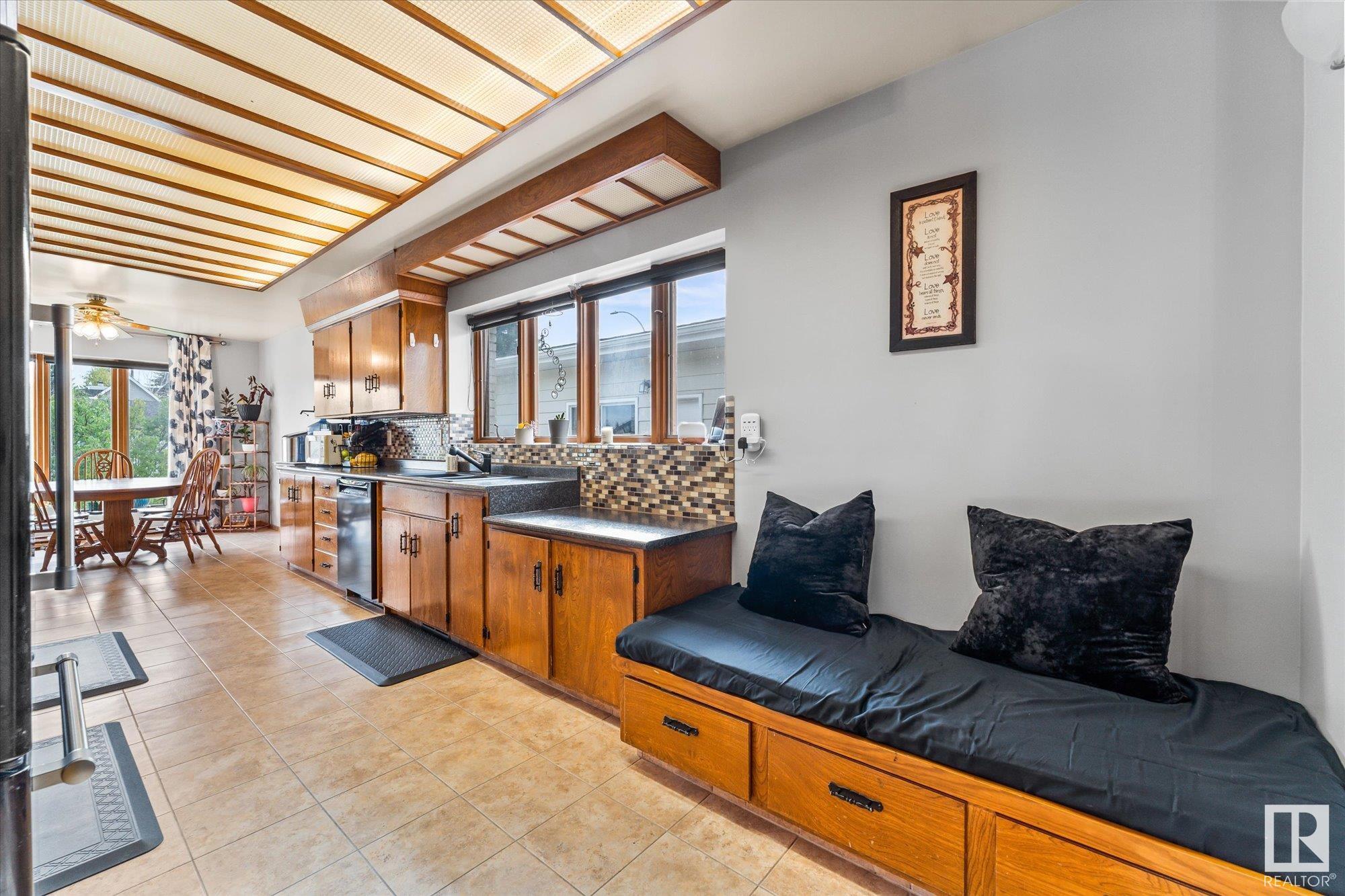 88 GOEBEL Drive