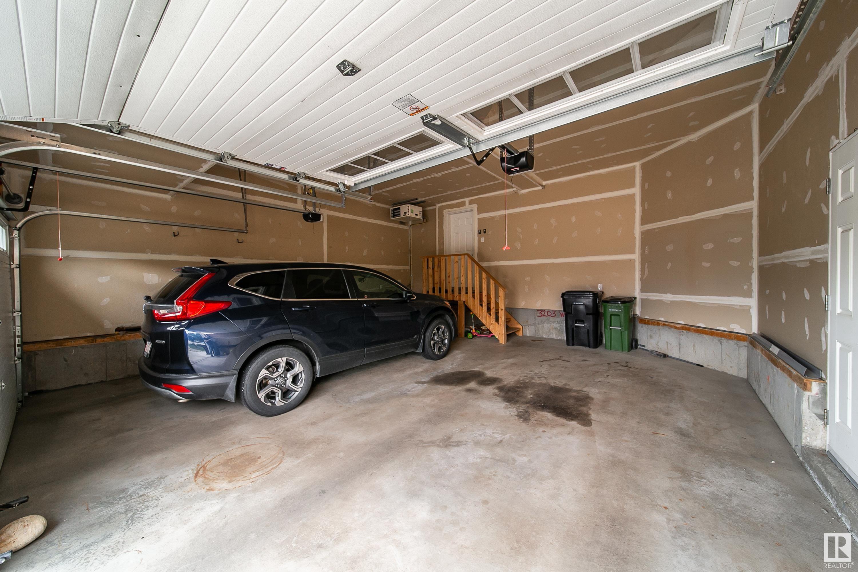 3203 winspear Crescent