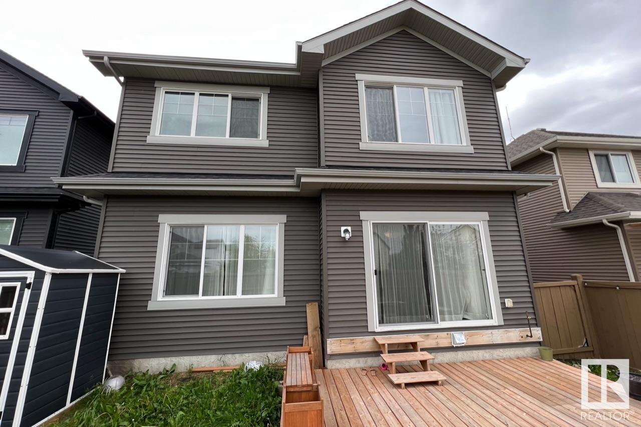 3203 winspear Crescent