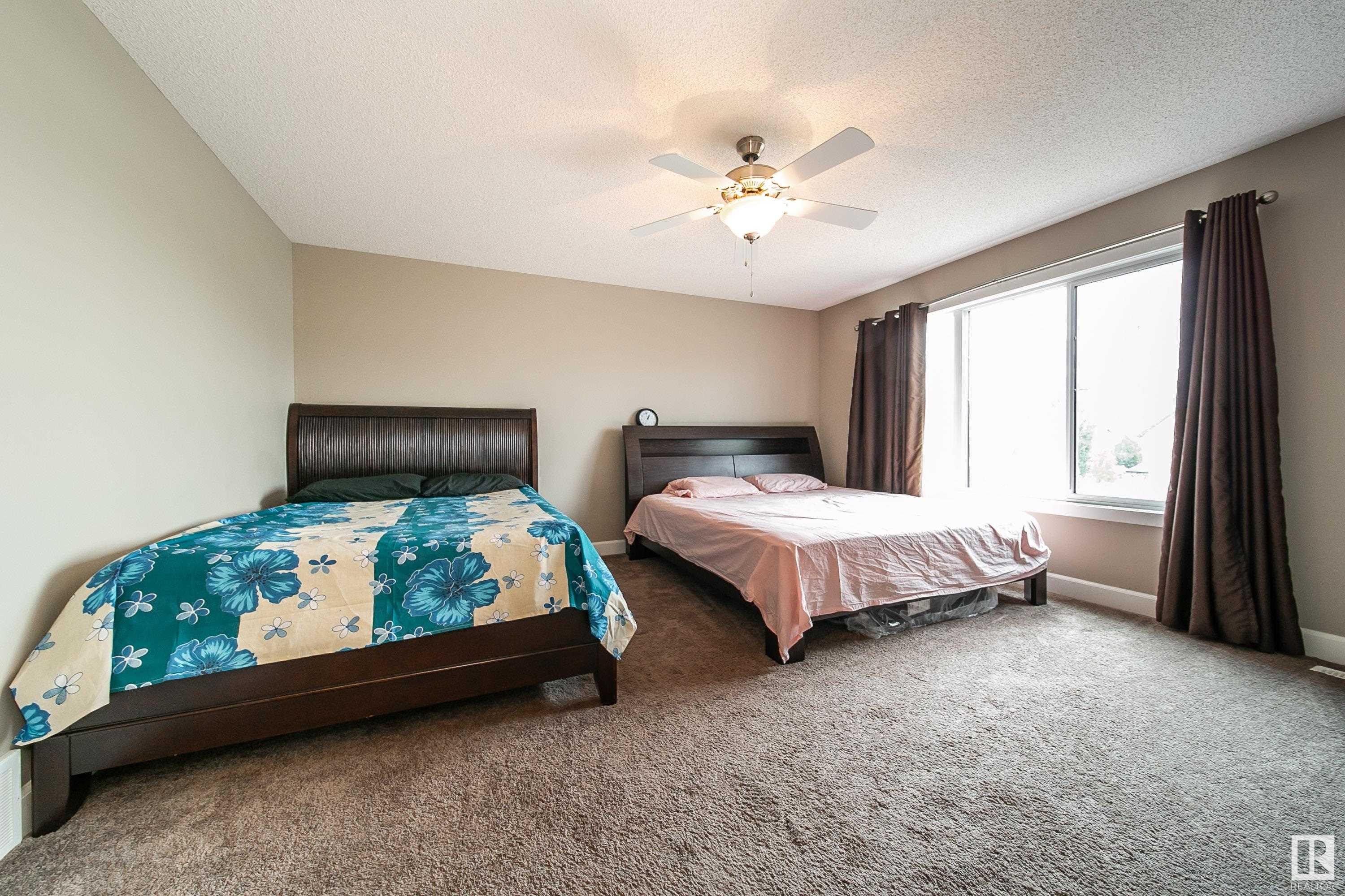 3203 winspear Crescent