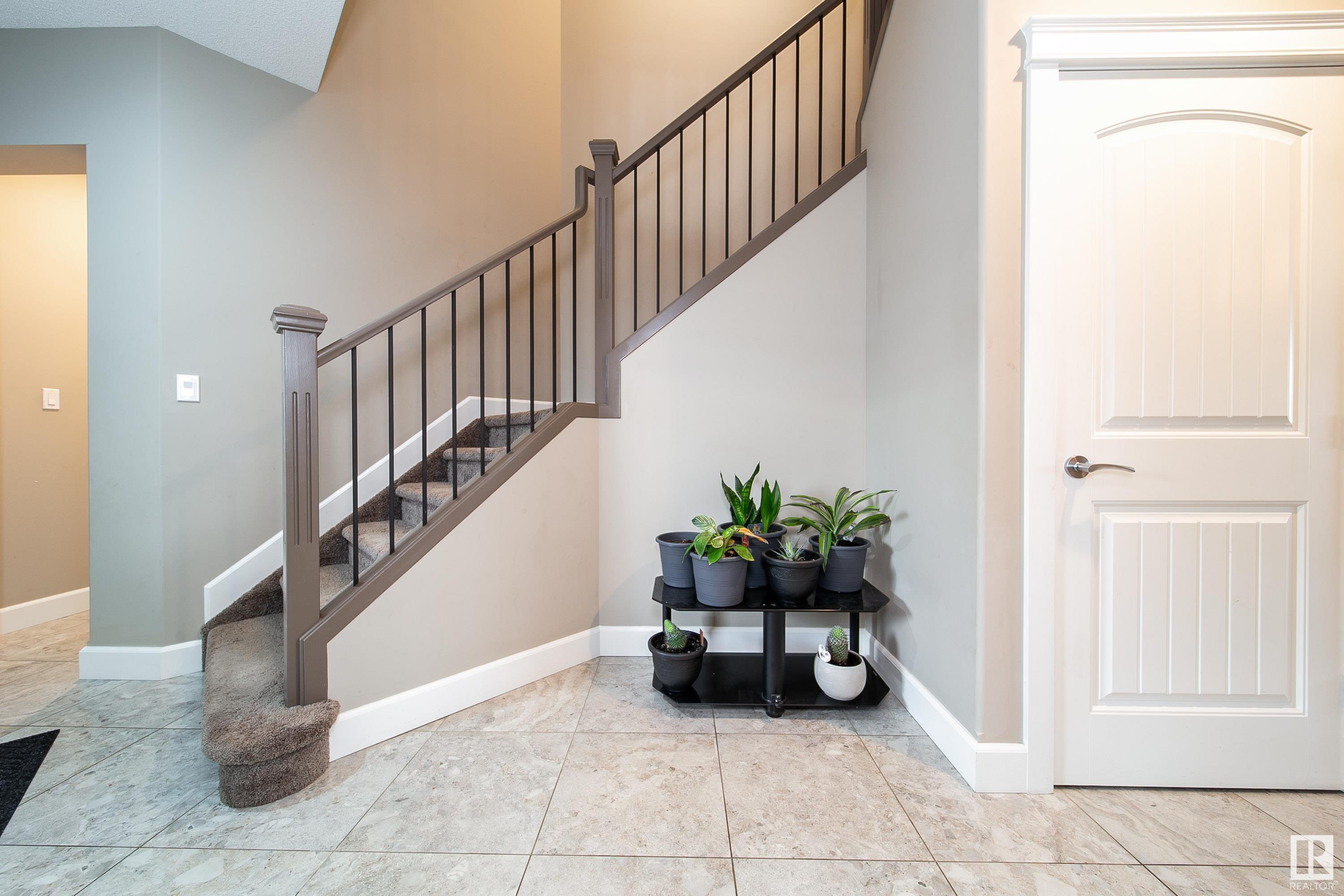 3203 winspear Crescent
