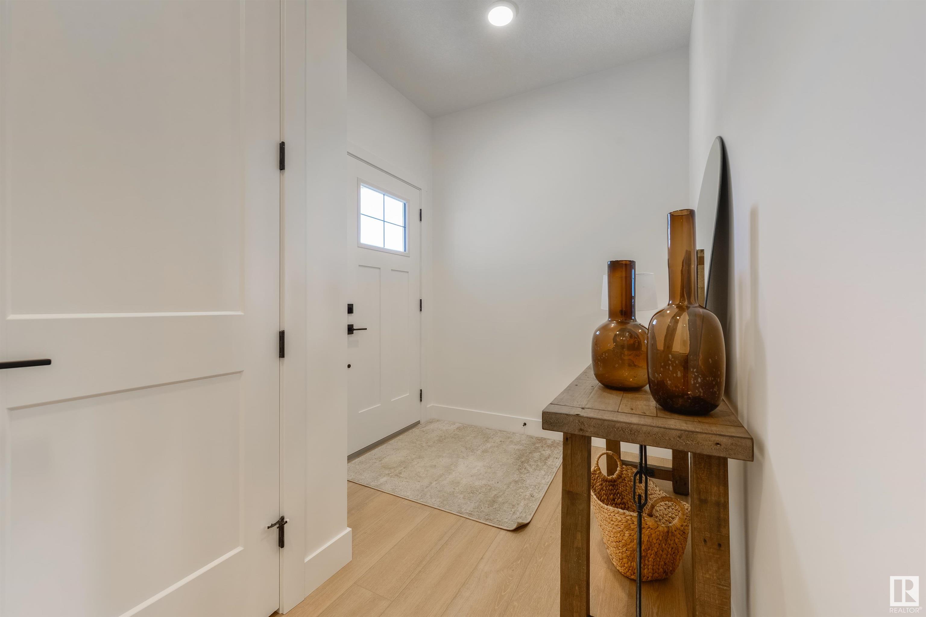 140 GRAYBRIAR Drive