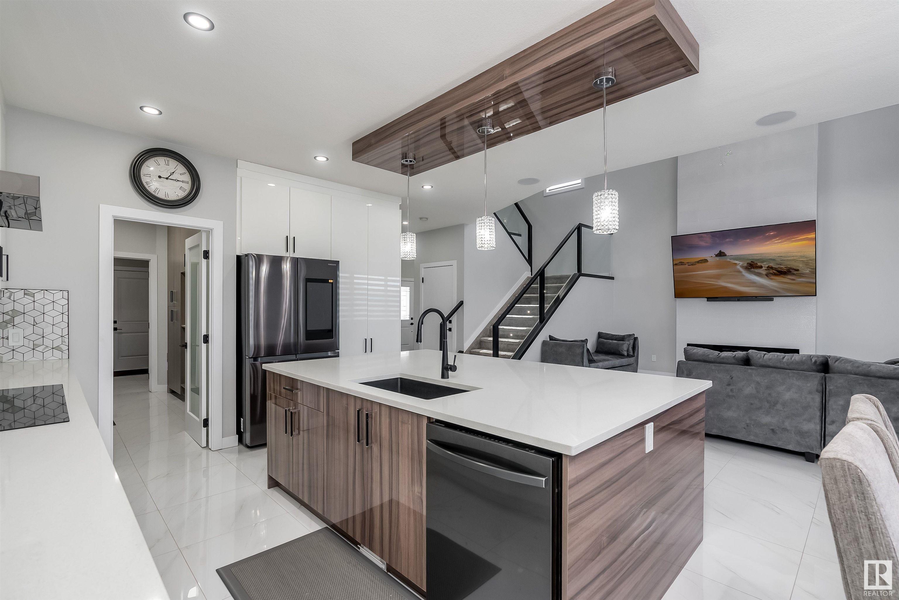 3204 SOLEIL Boulevard