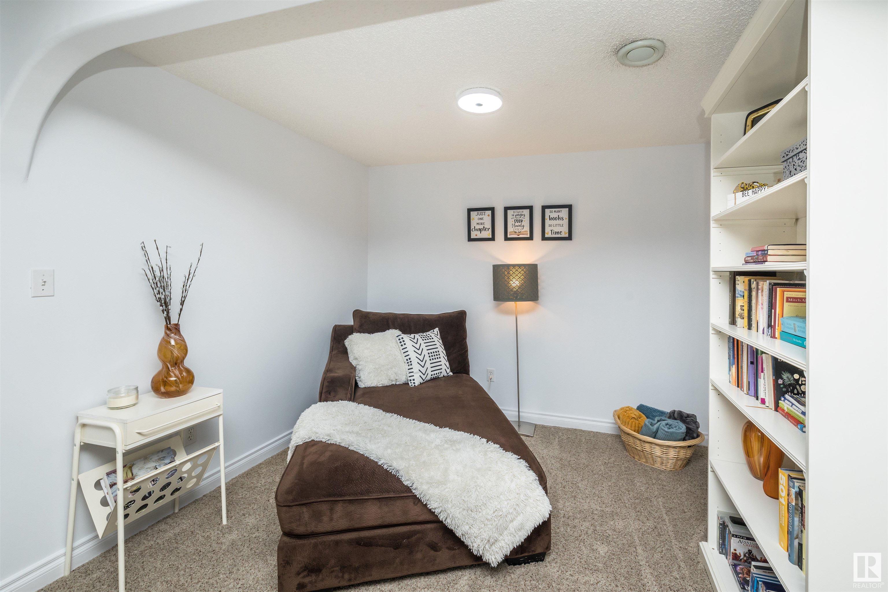 26 LINKSIDE Way