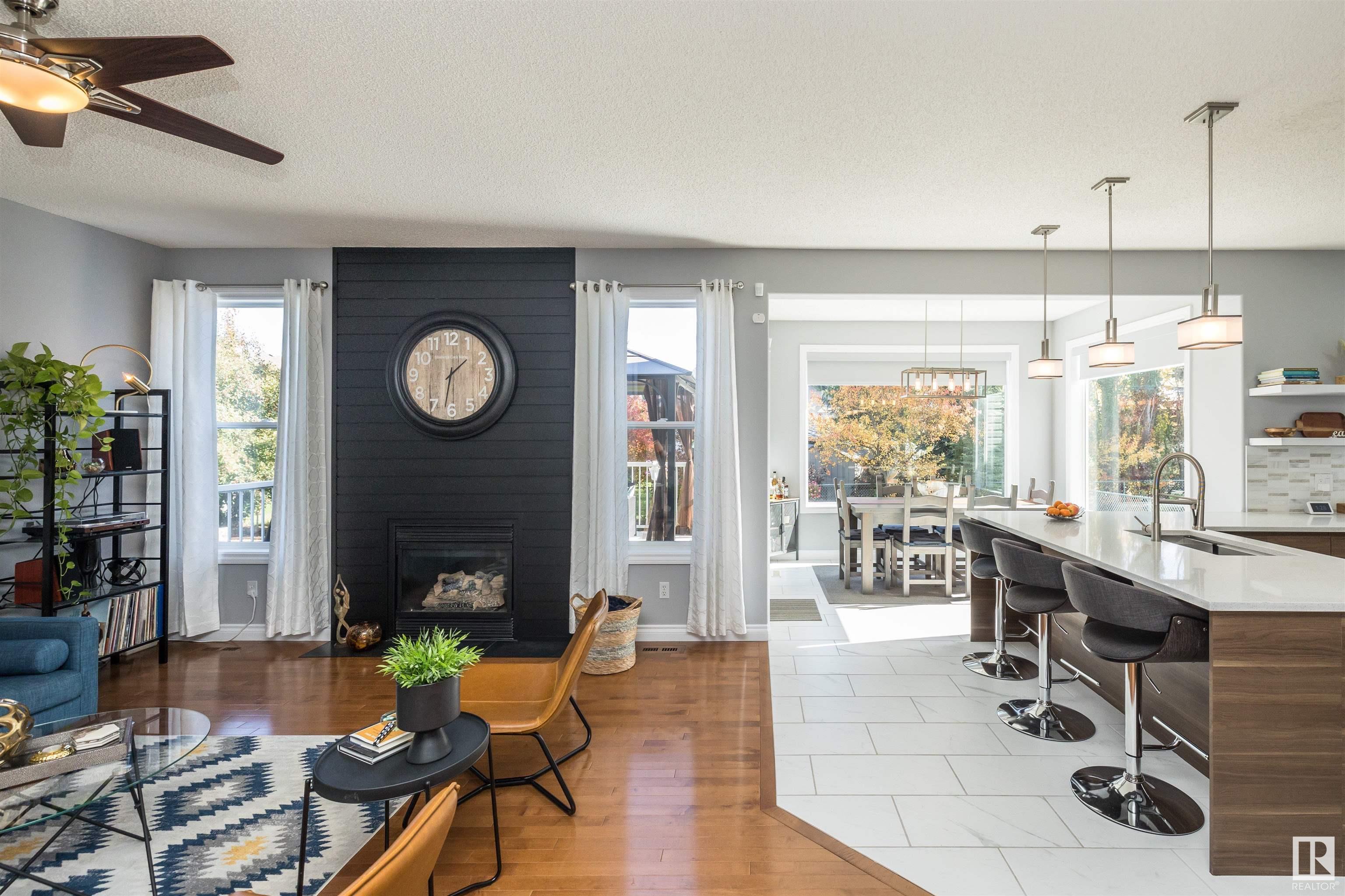 26 LINKSIDE Way