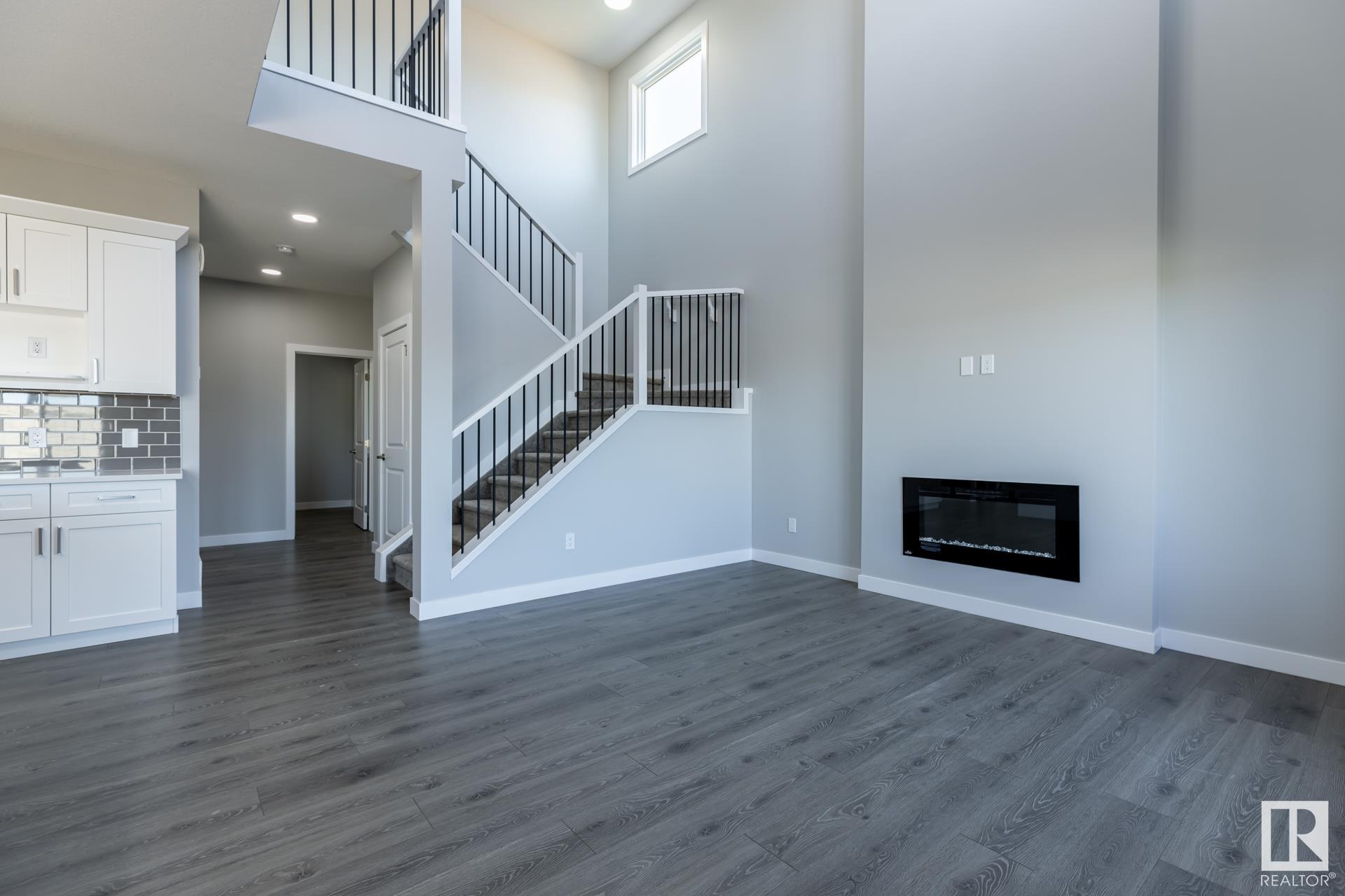 16 MEADOWBROOK Point(e)