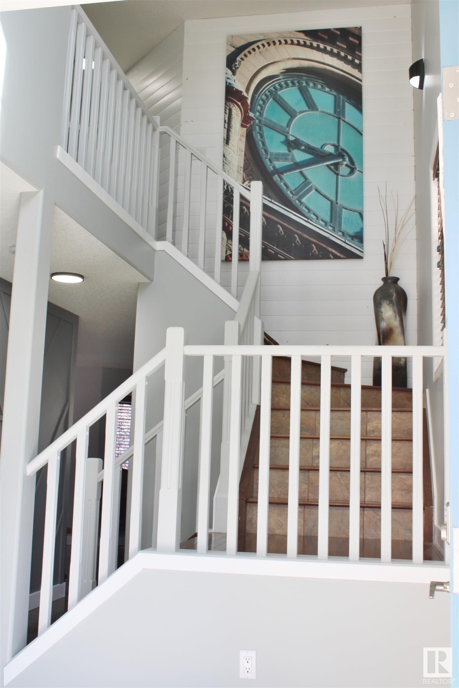 18 SPRING Gate