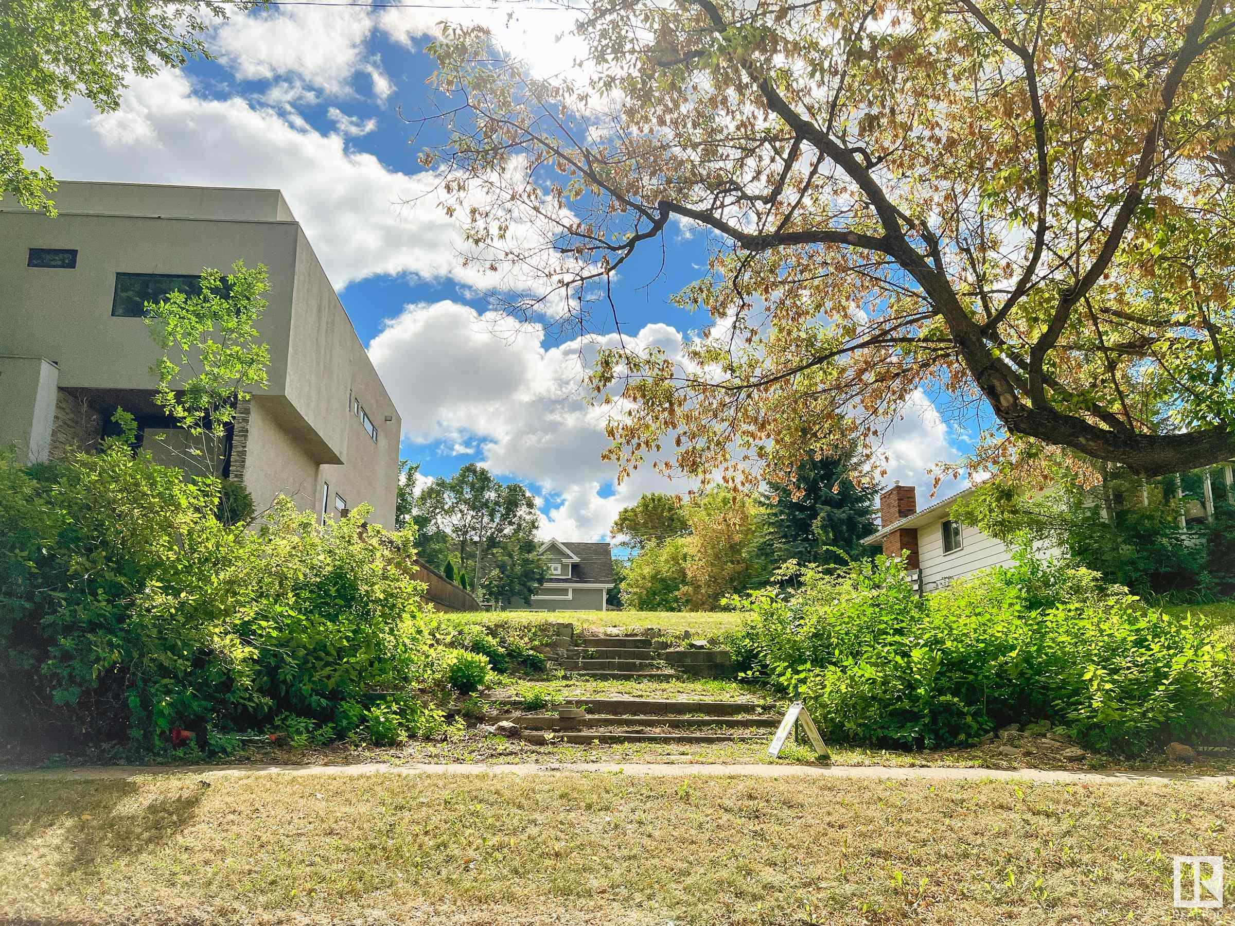 14 BIRCH Drive
