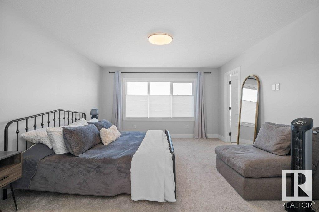 21 ENCORE Crescent