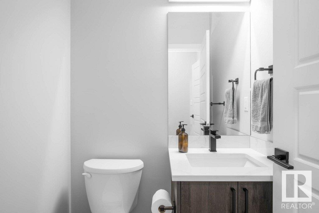 21 ENCORE Crescent