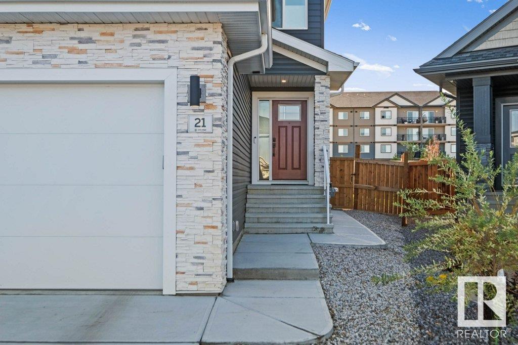 21 ENCORE Crescent