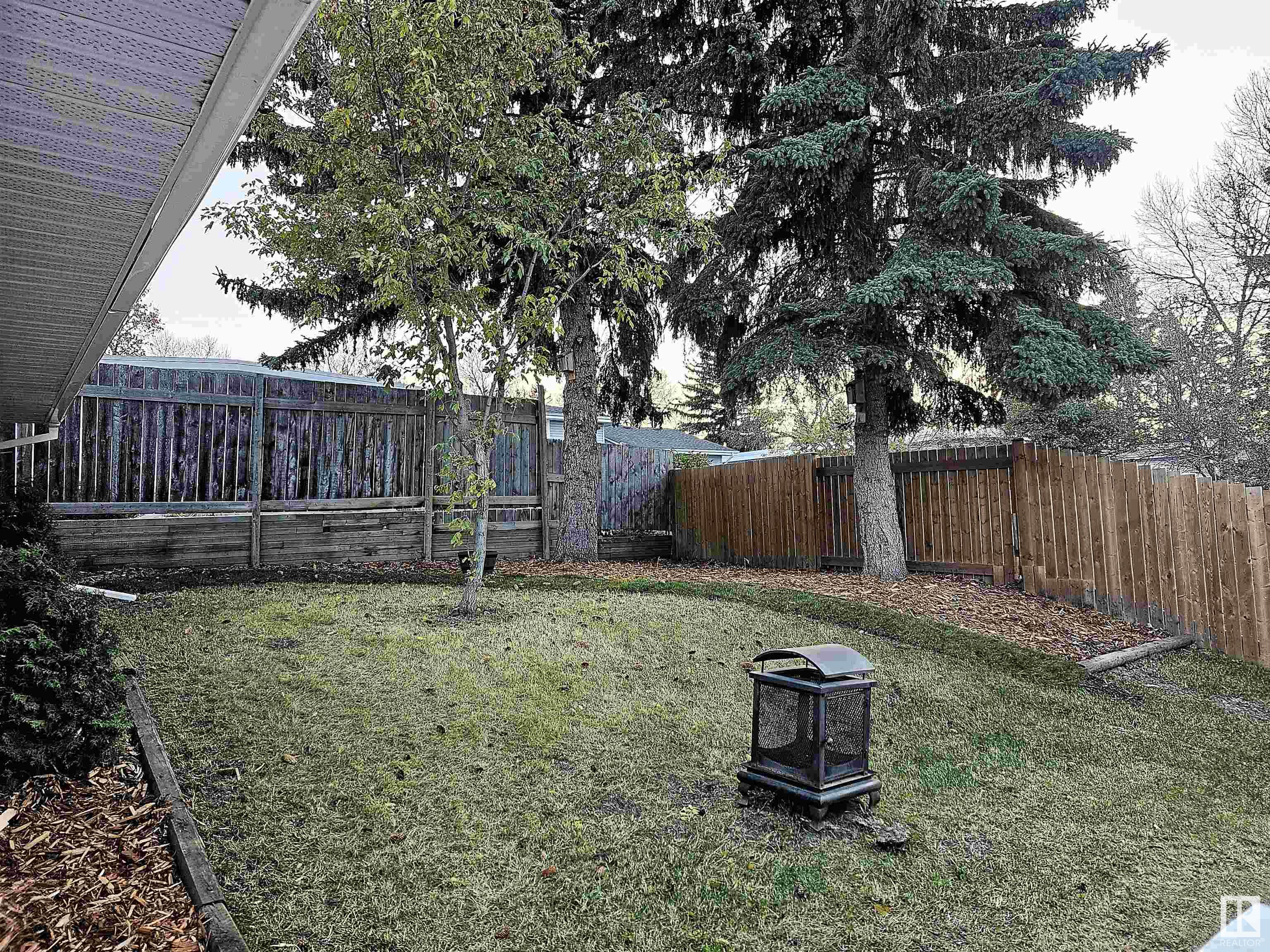 65 GLENHAVEN Crescent