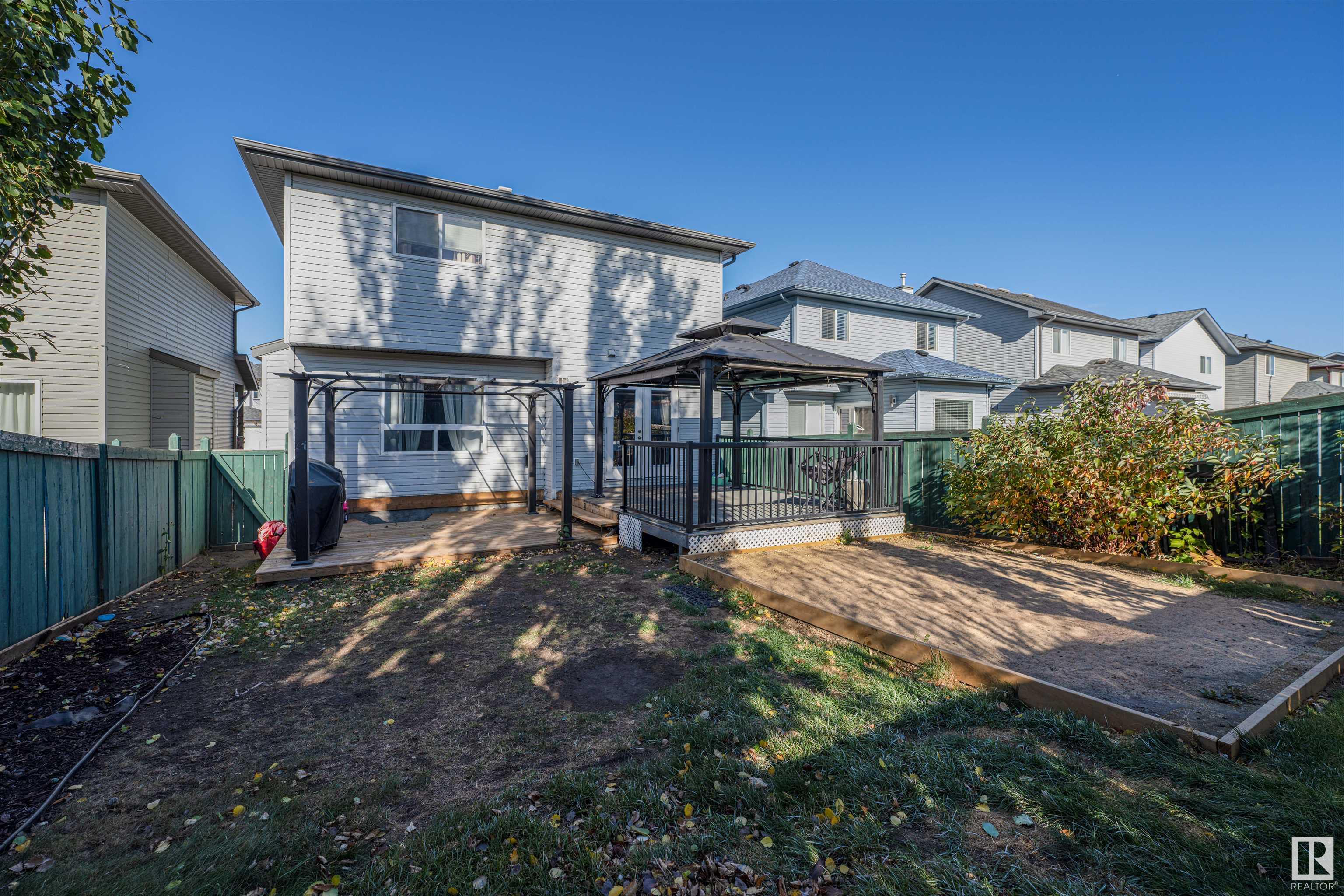 204 WESTWOOD Point(e)