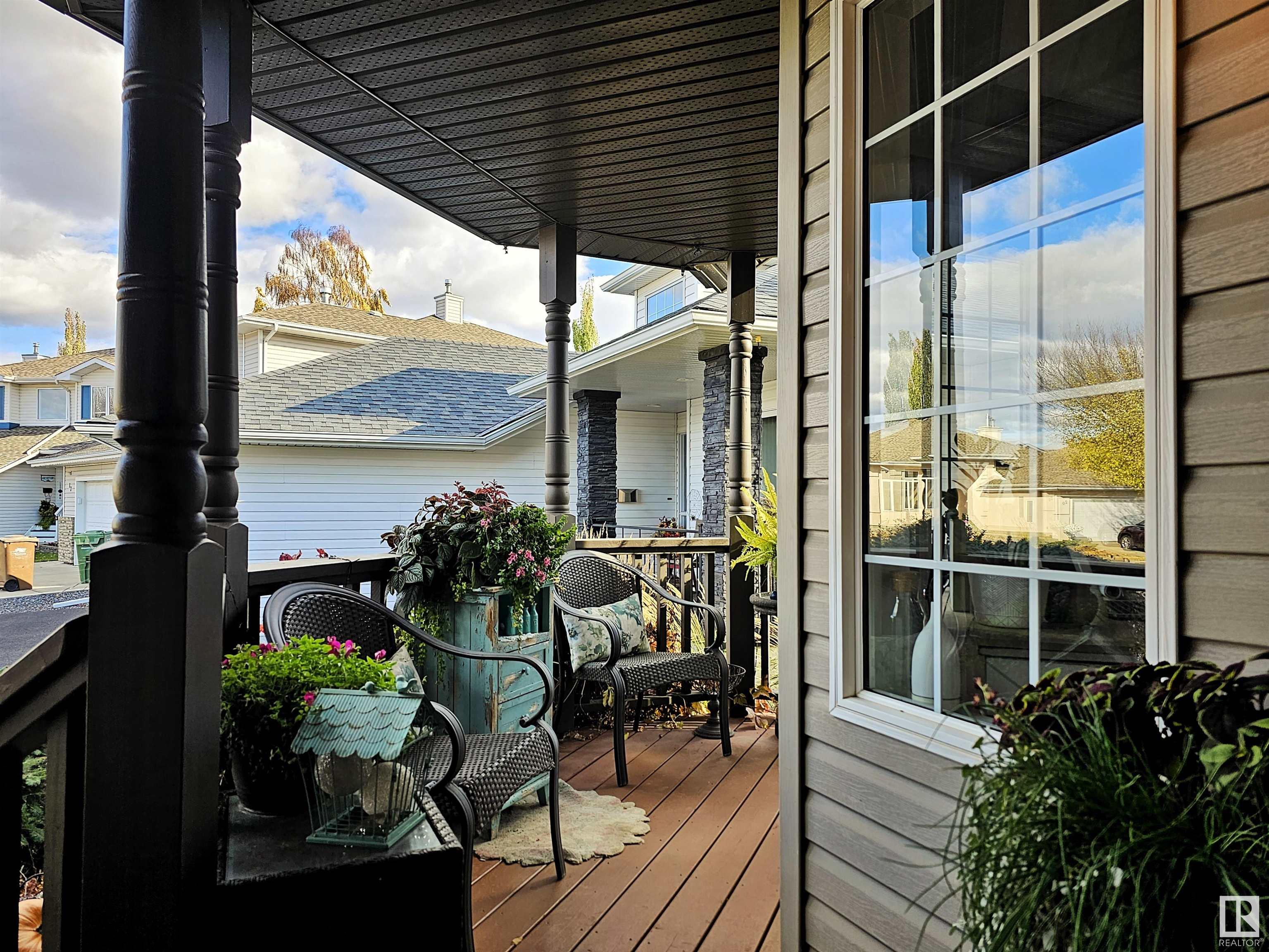 15 HILLCREST Place
