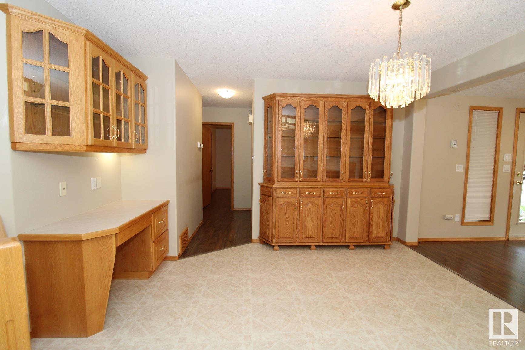71 Park Ridge Drive