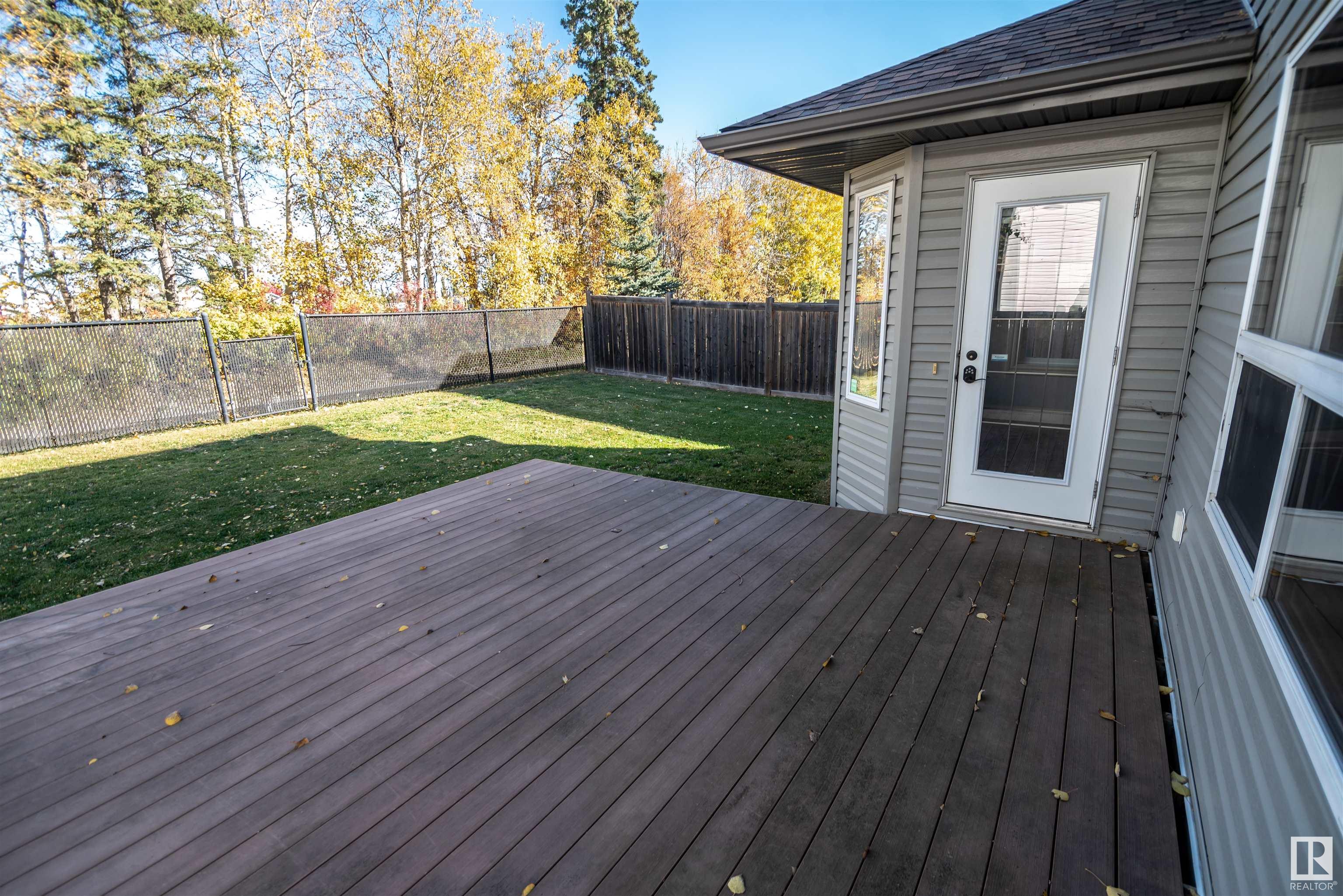 24 HICKORY Trail