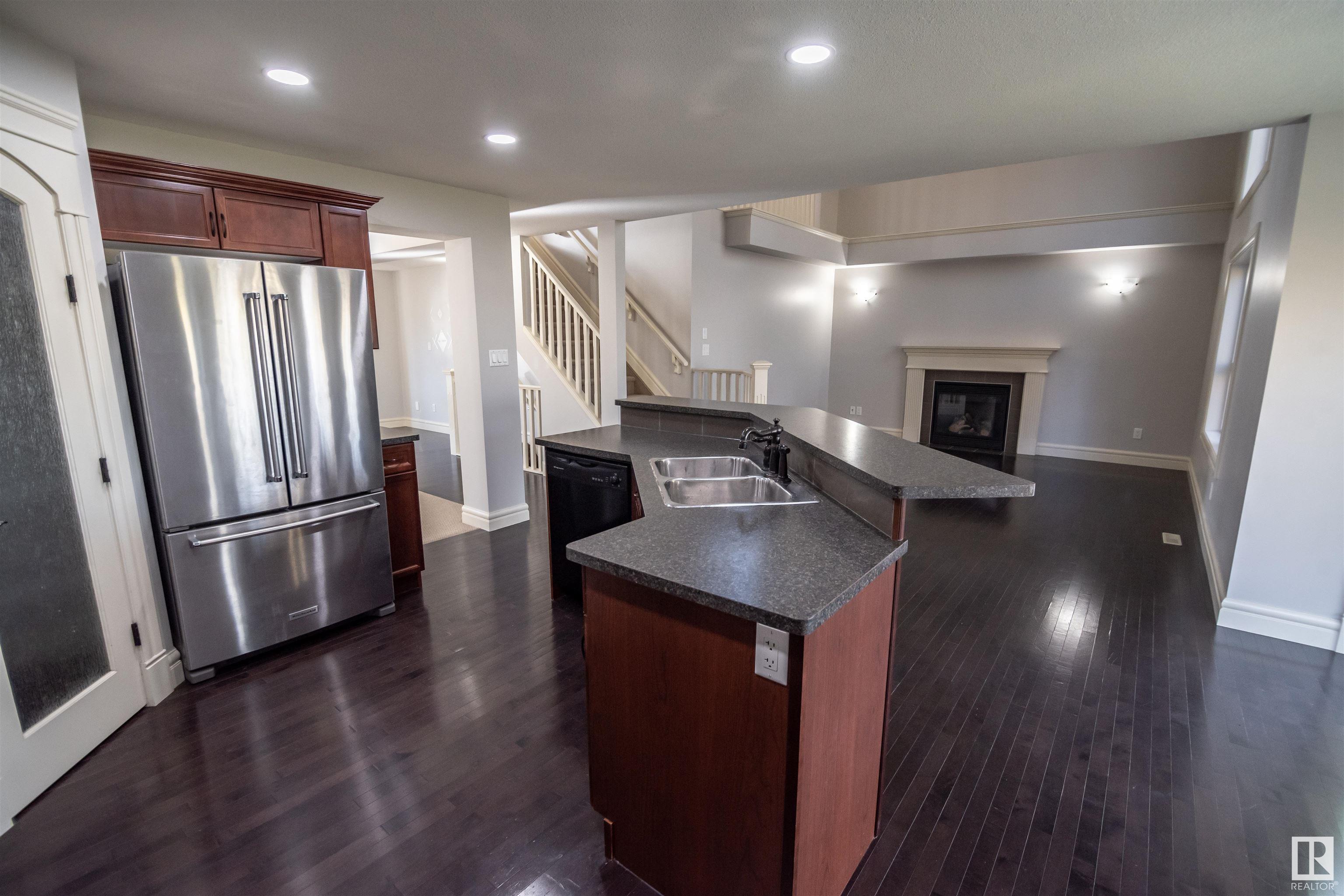 24 HICKORY Trail