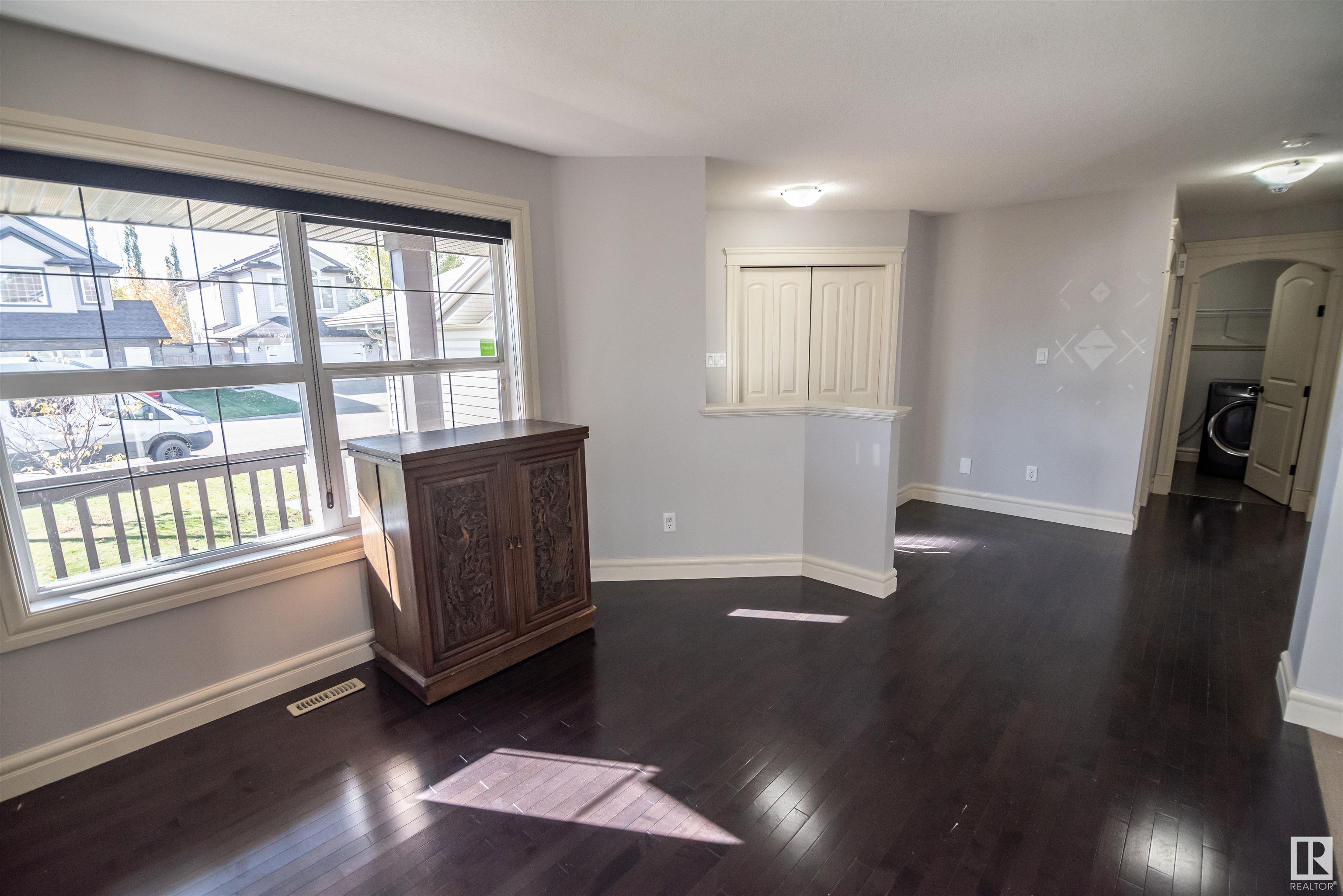 24 HICKORY Trail