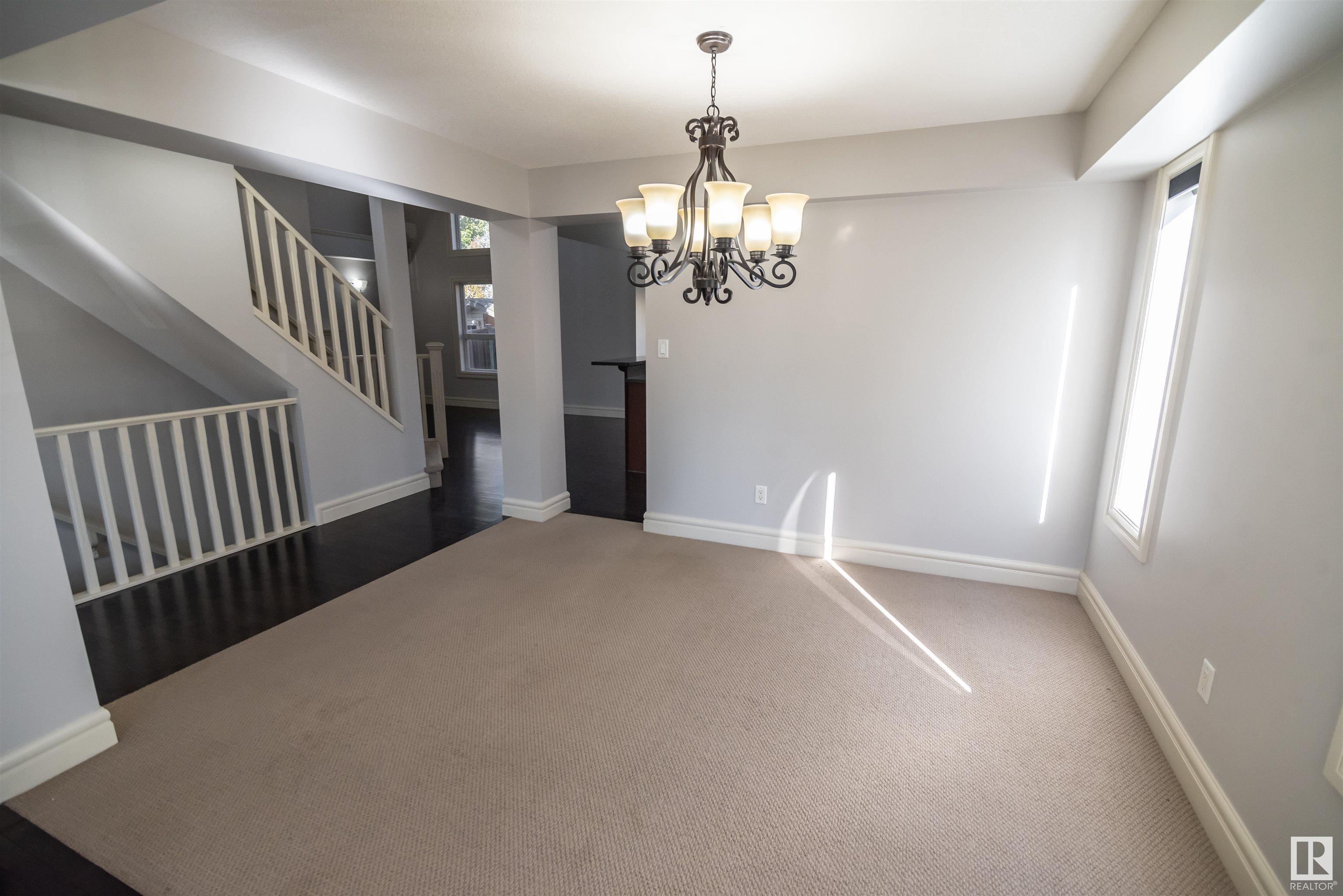 24 HICKORY Trail