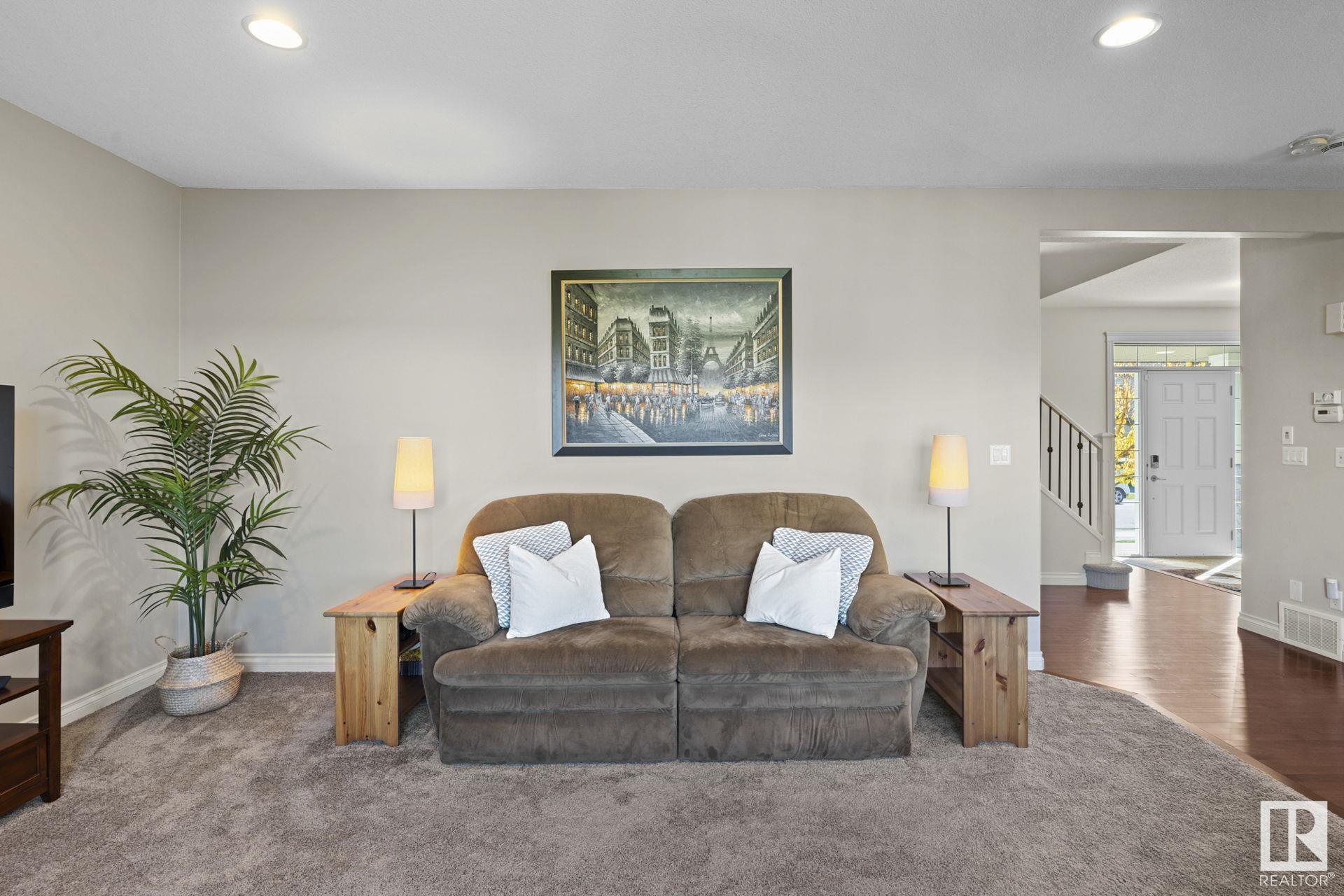 807 Southfork Green