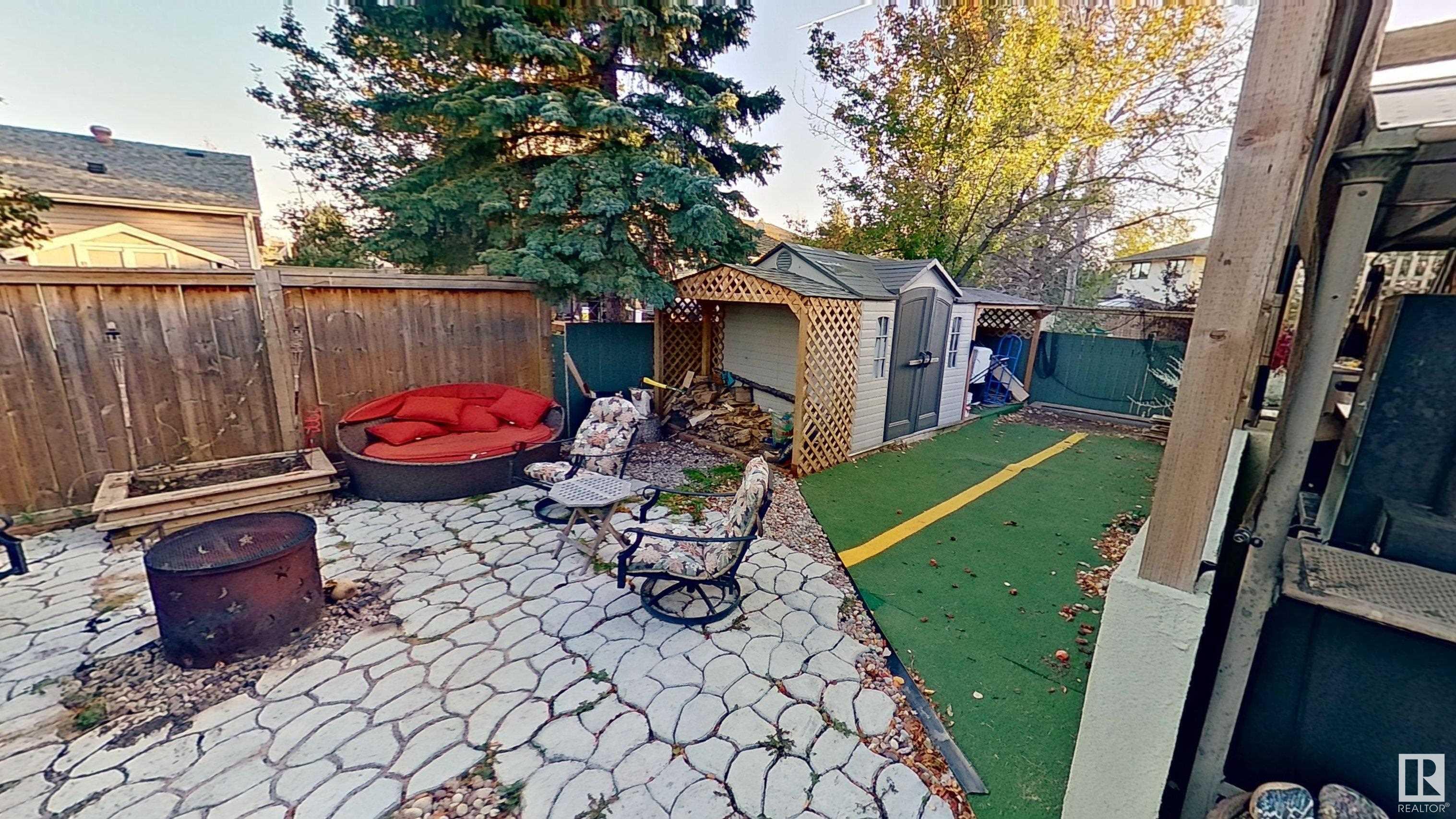 442 VILLAGE Drive
