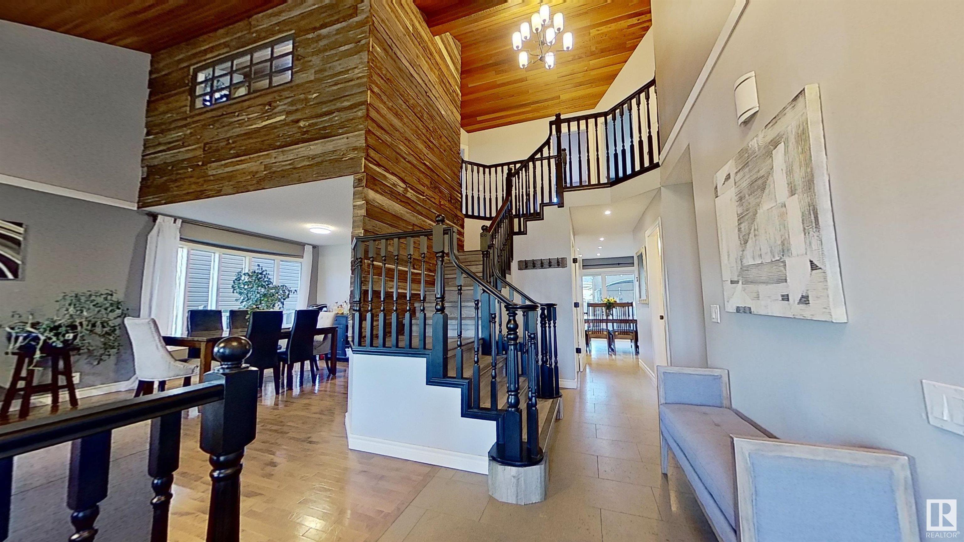 442 VILLAGE Drive
