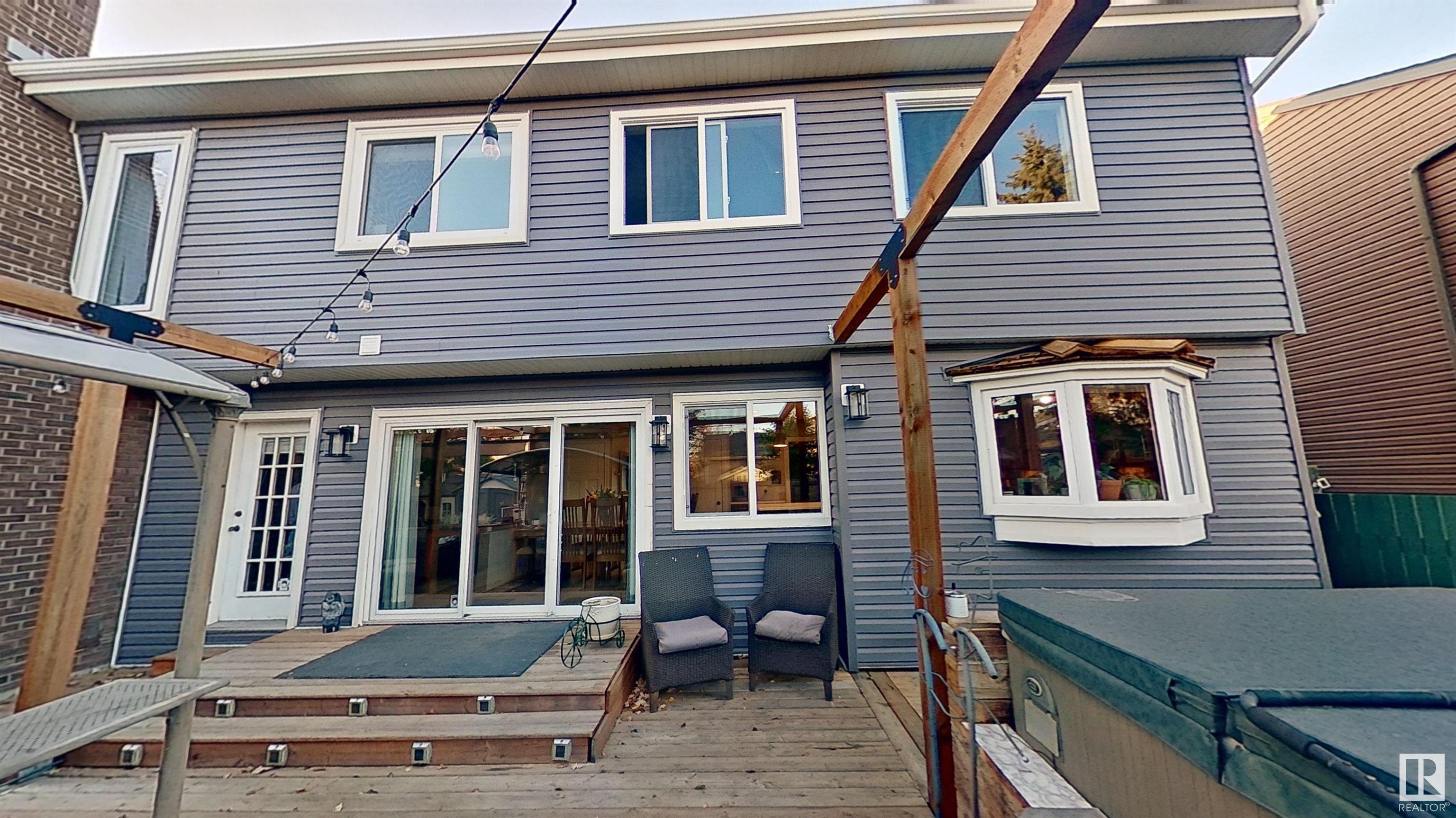 442 VILLAGE Drive