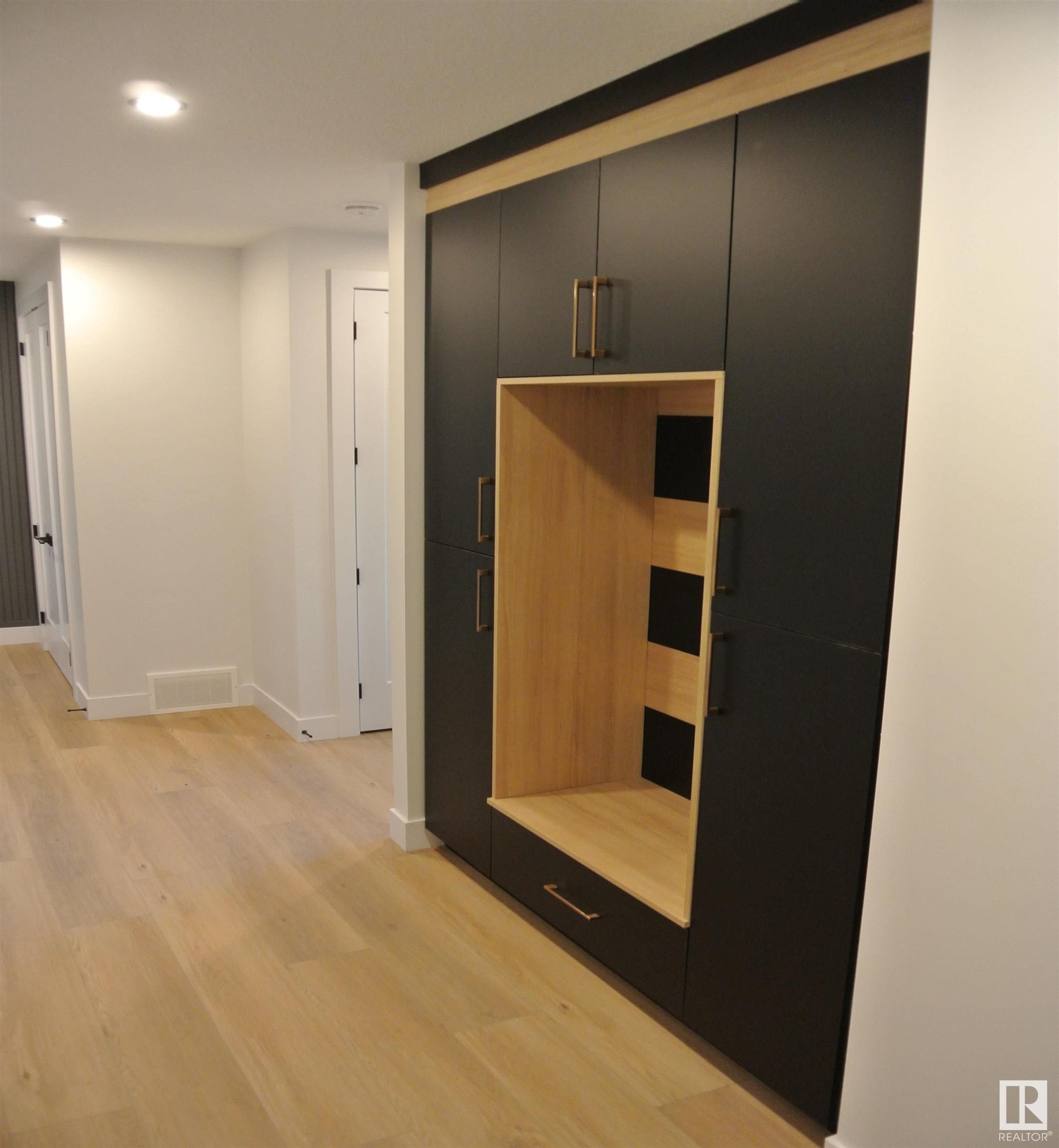 67 Edgefield Way