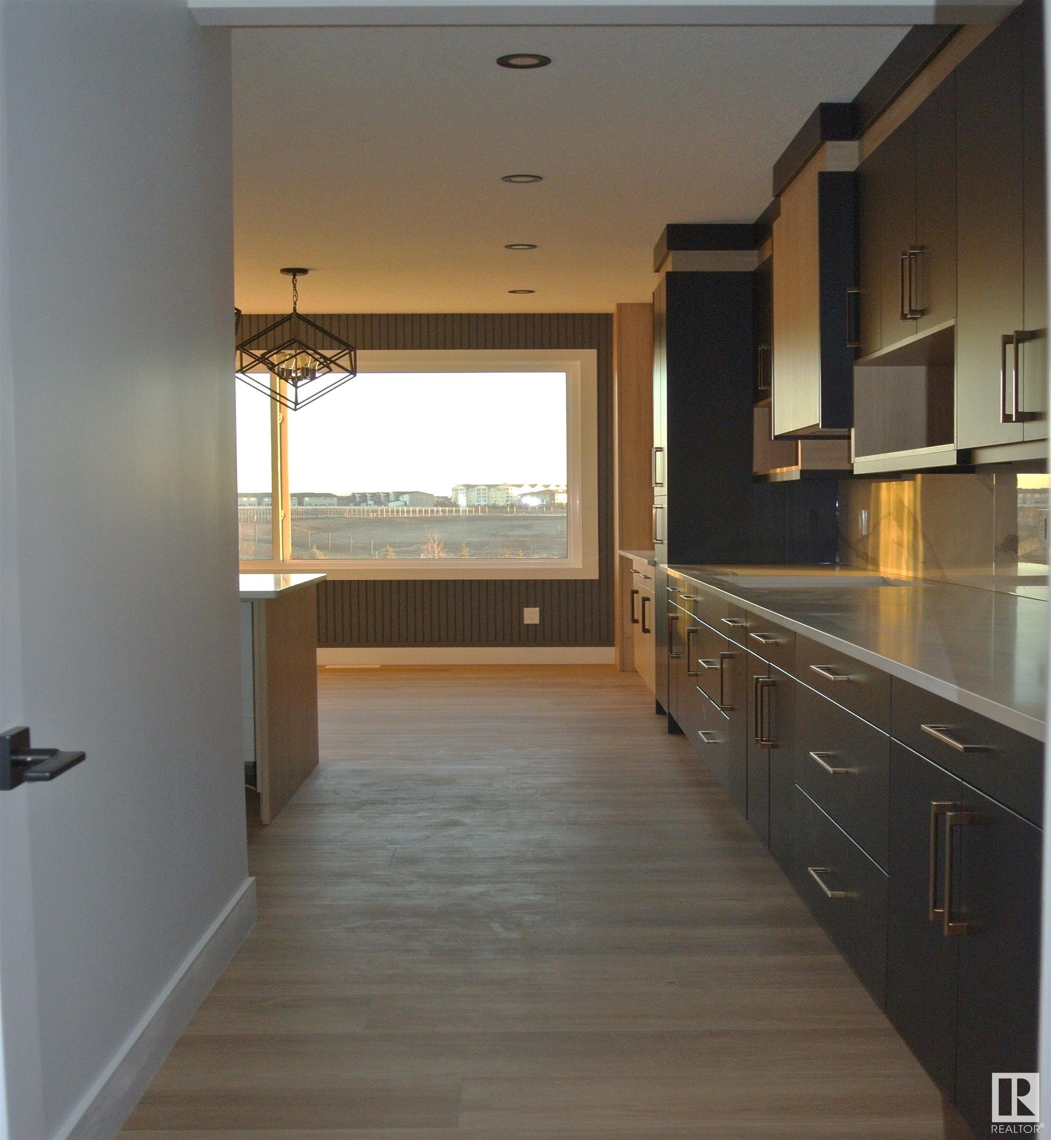 67 Edgefield Way