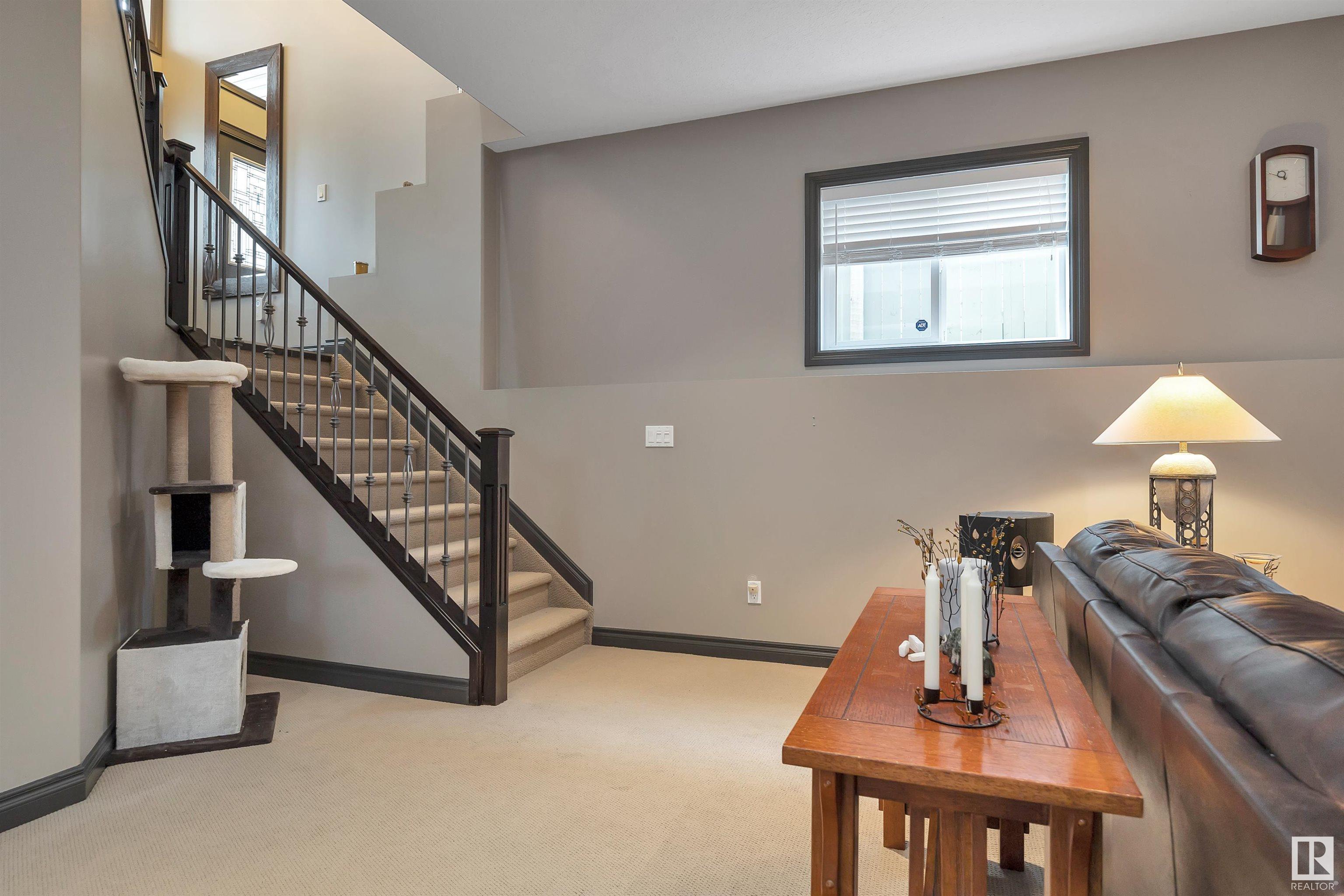 50 HERON Point(e)