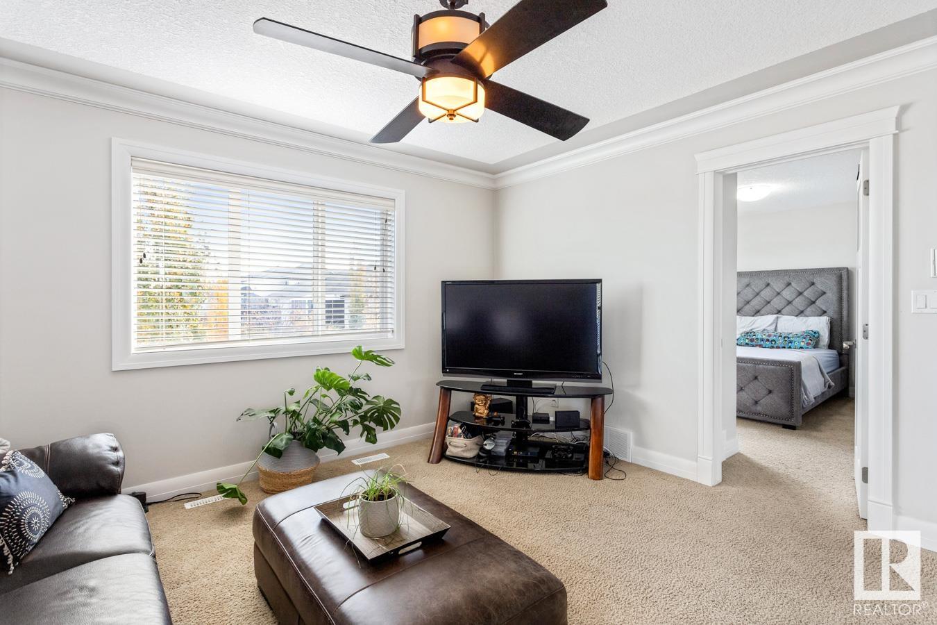 903 REGENCY Drive