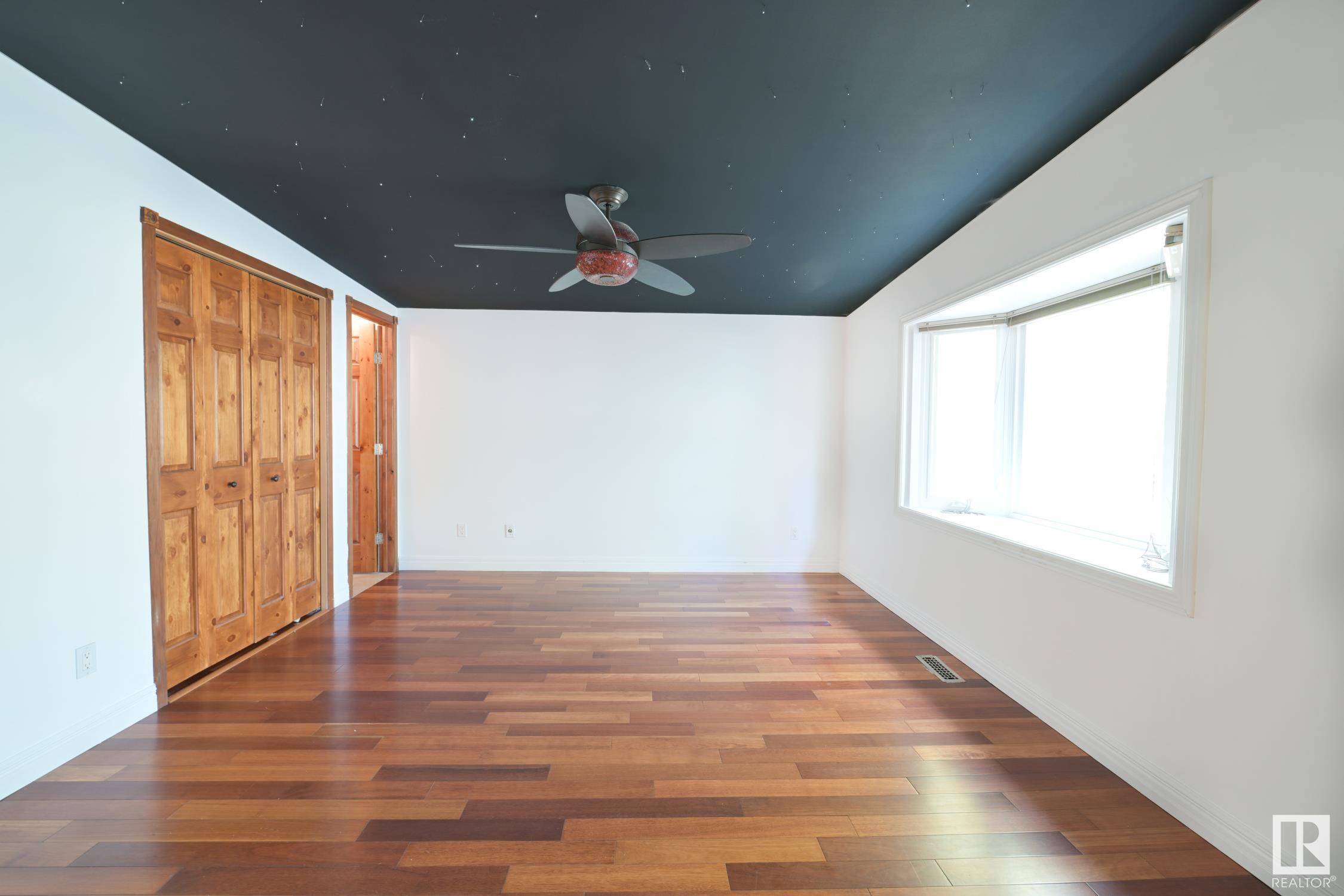 15 GARCIA Place
