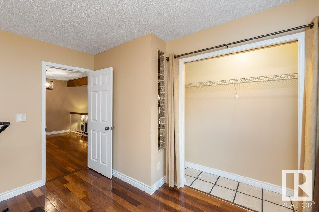 412 LAKESIDE Green