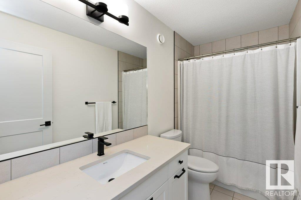 28 ROBERGE Close