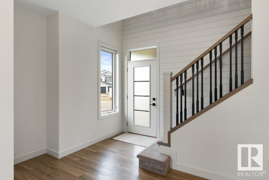 28 ROBERGE Close