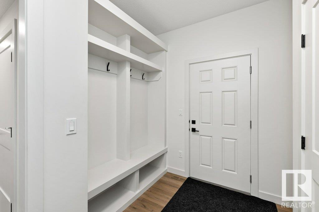28 ROBERGE Close