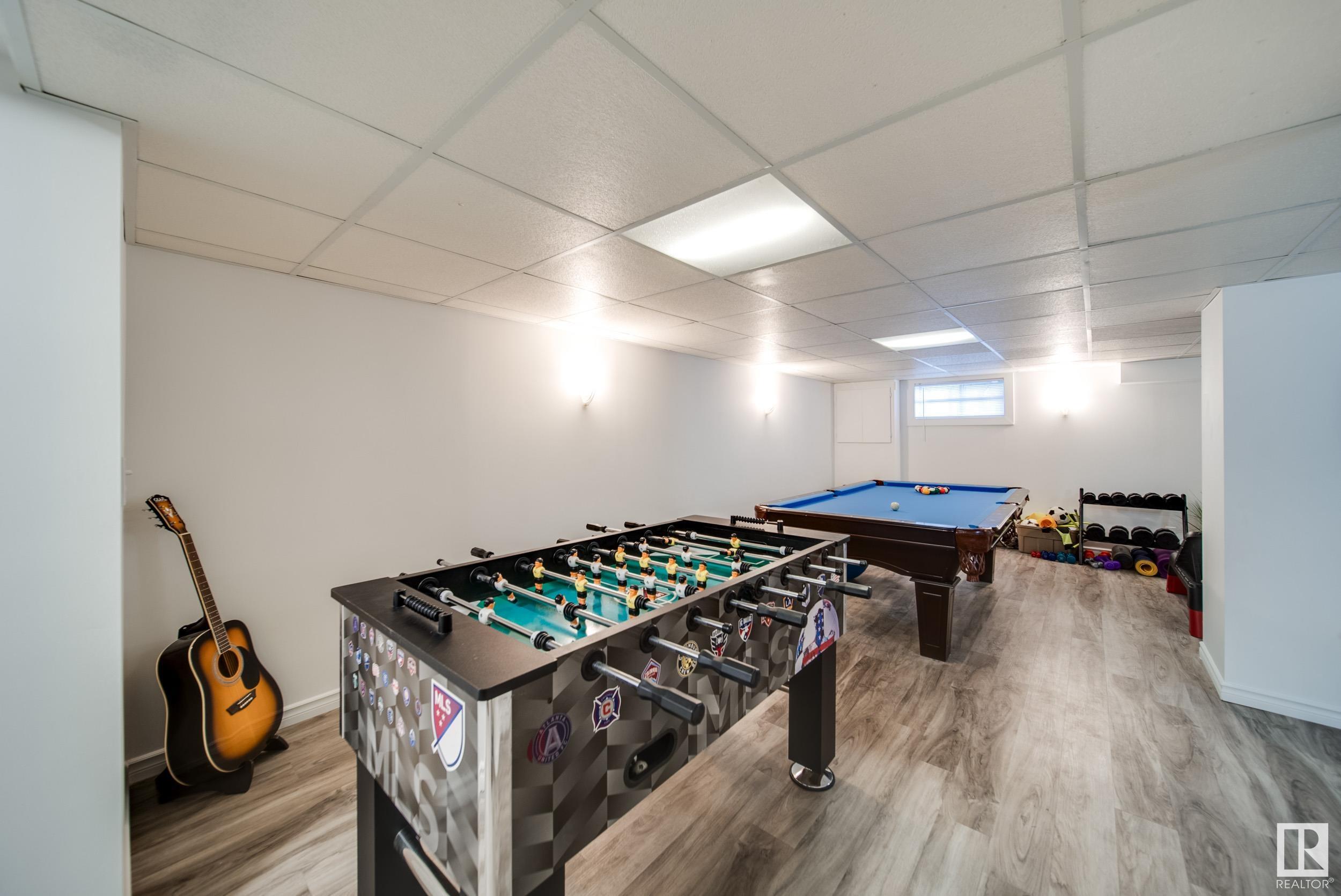 27 WELLAND Crescent