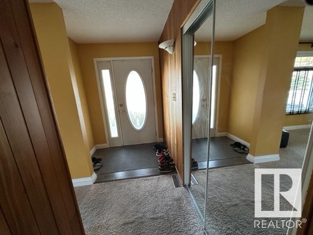 43 ABBEY Crescent NW