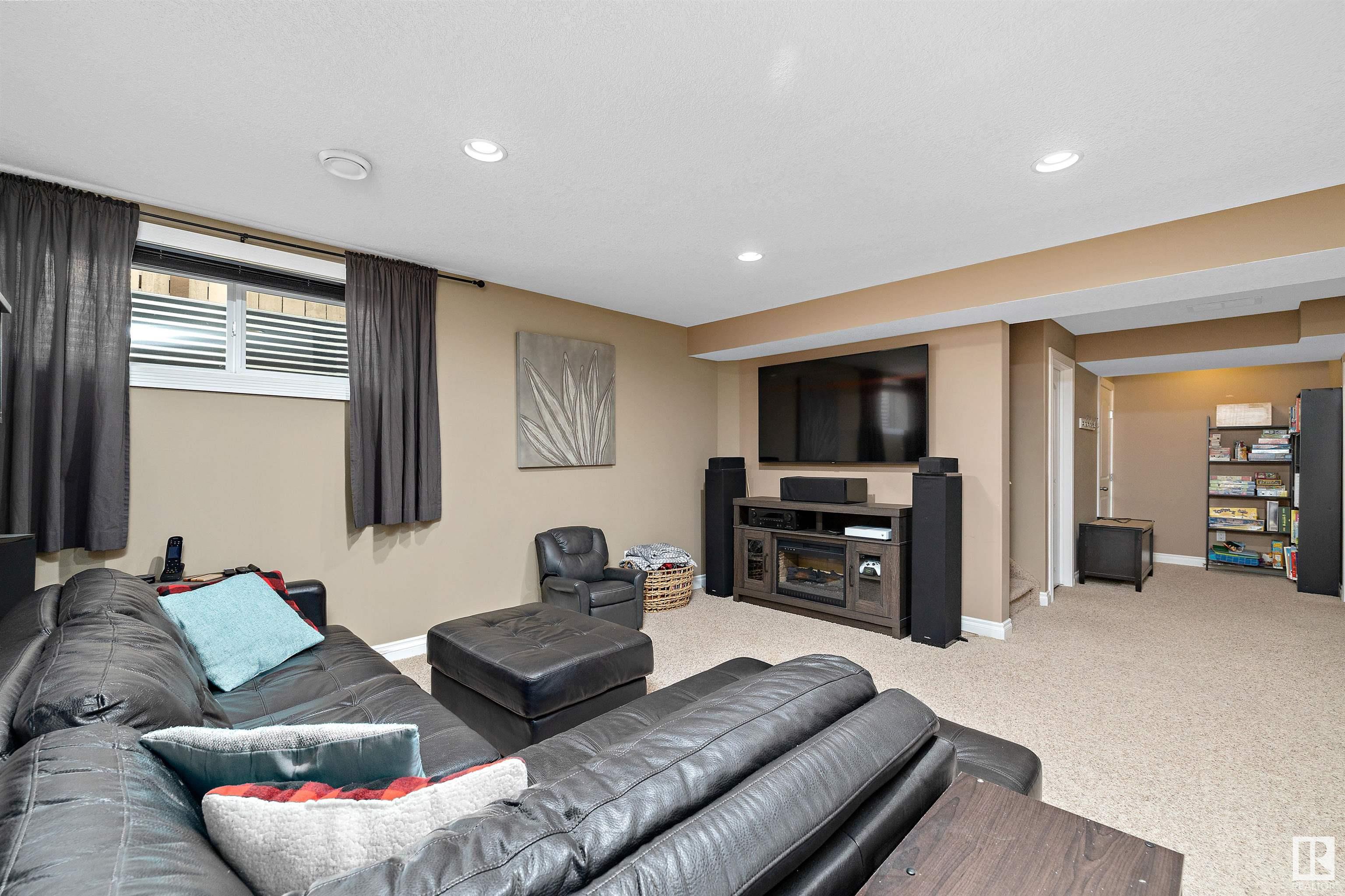 6089 SUNBROOK Landing