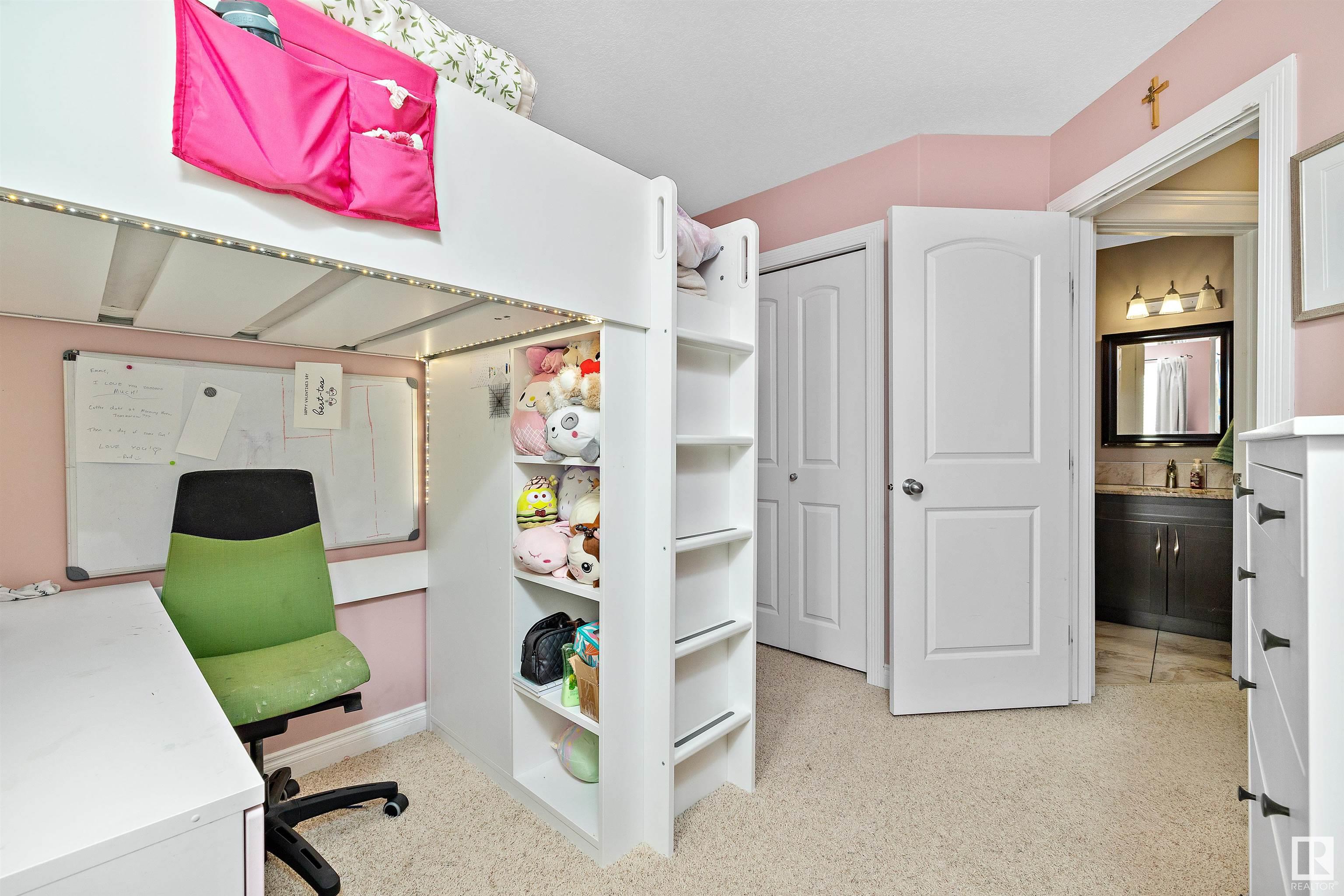 6089 SUNBROOK Landing