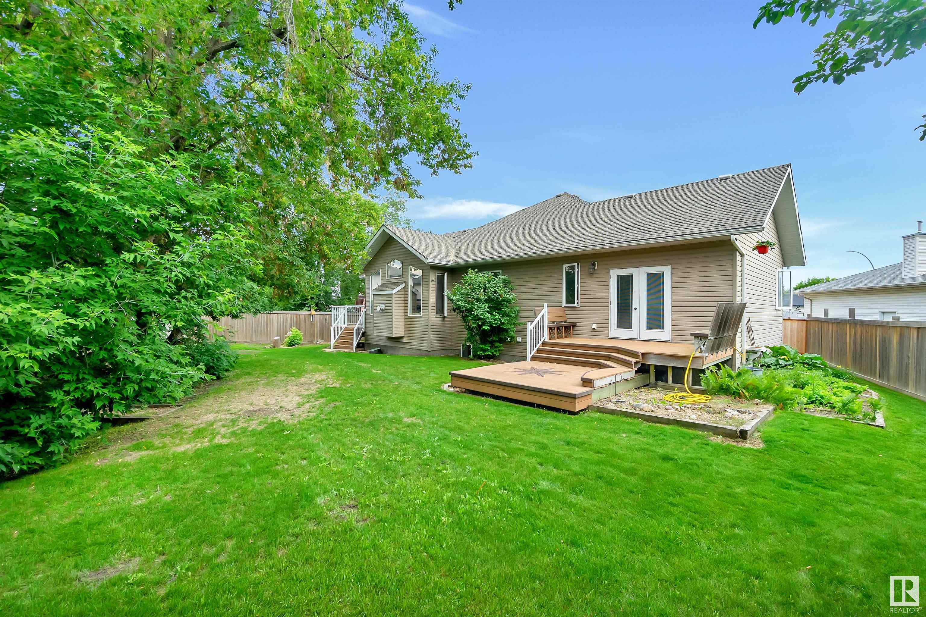 28 Lakewood Cove S