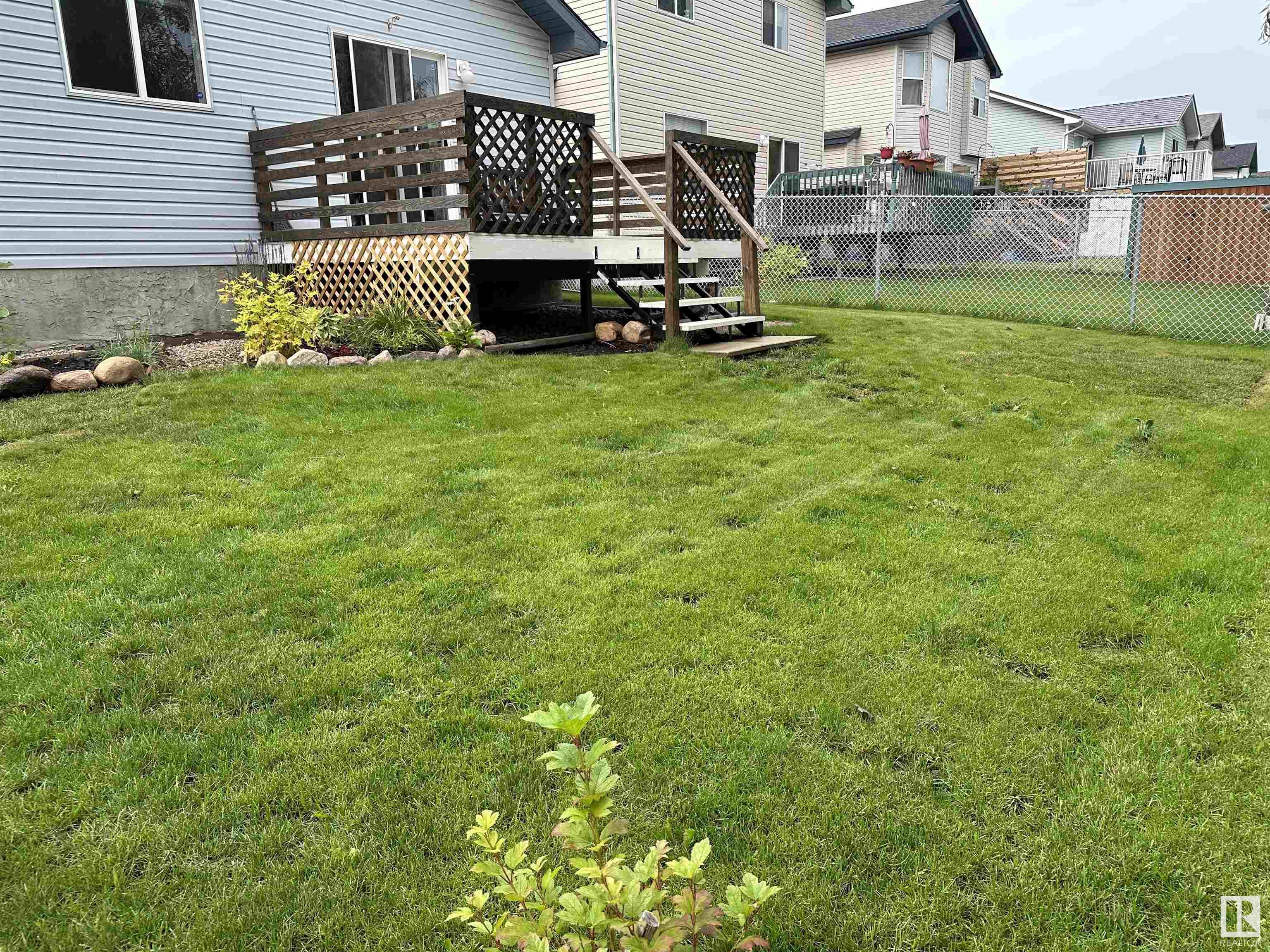 170 LAKELAND Drive