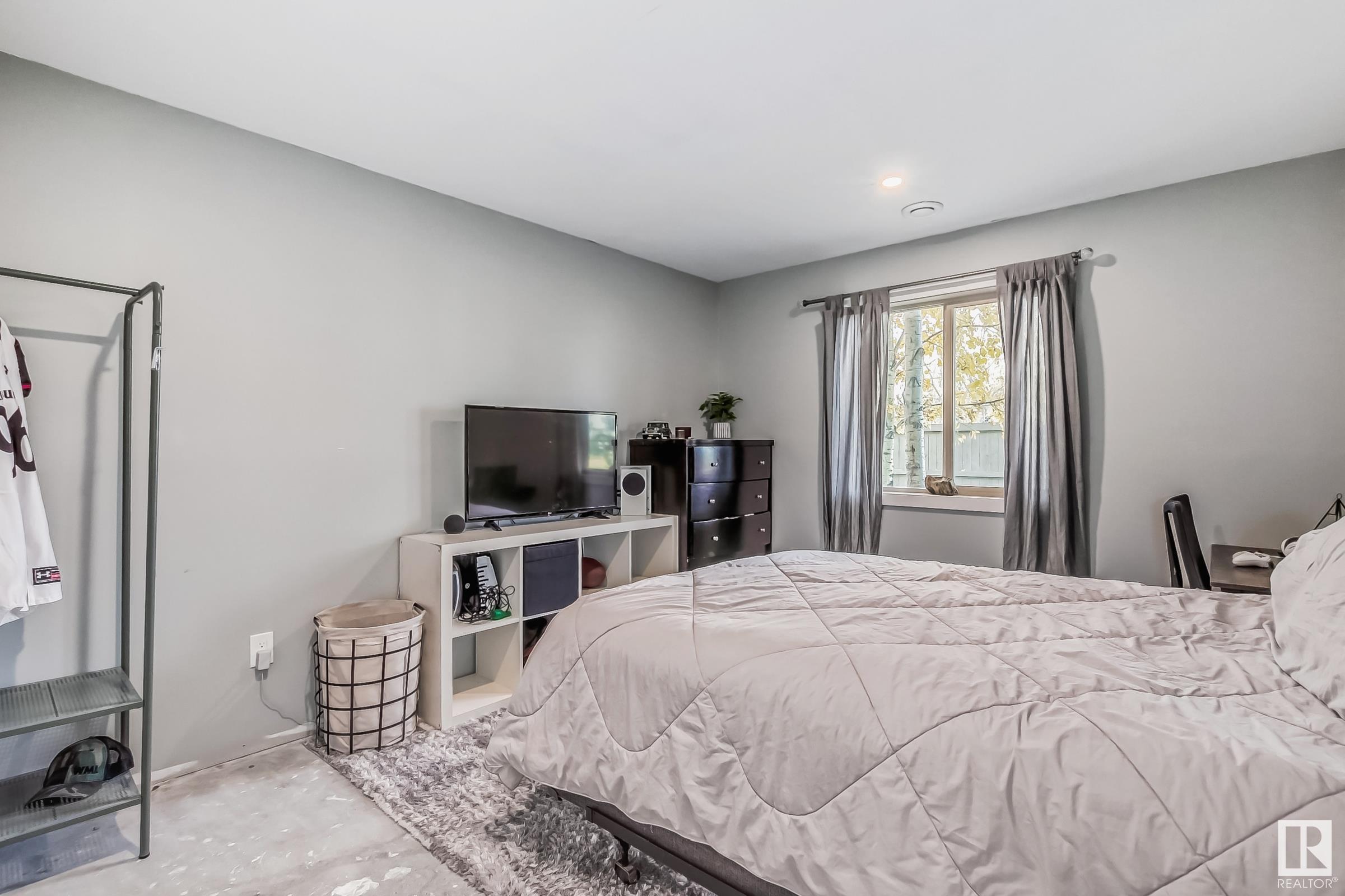 130 21 SUMMERWOOD Drive