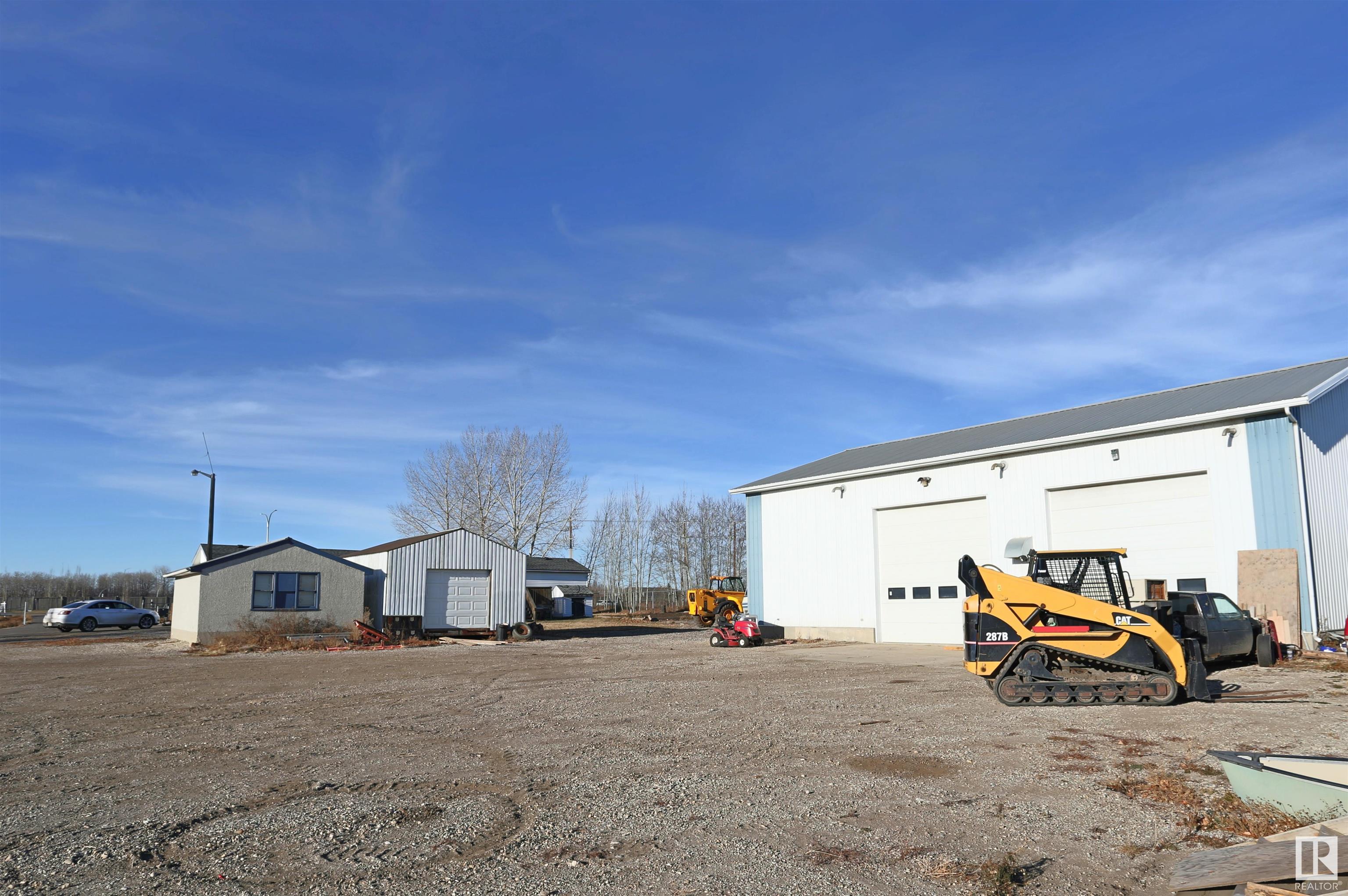 52525 A RGE RD 275